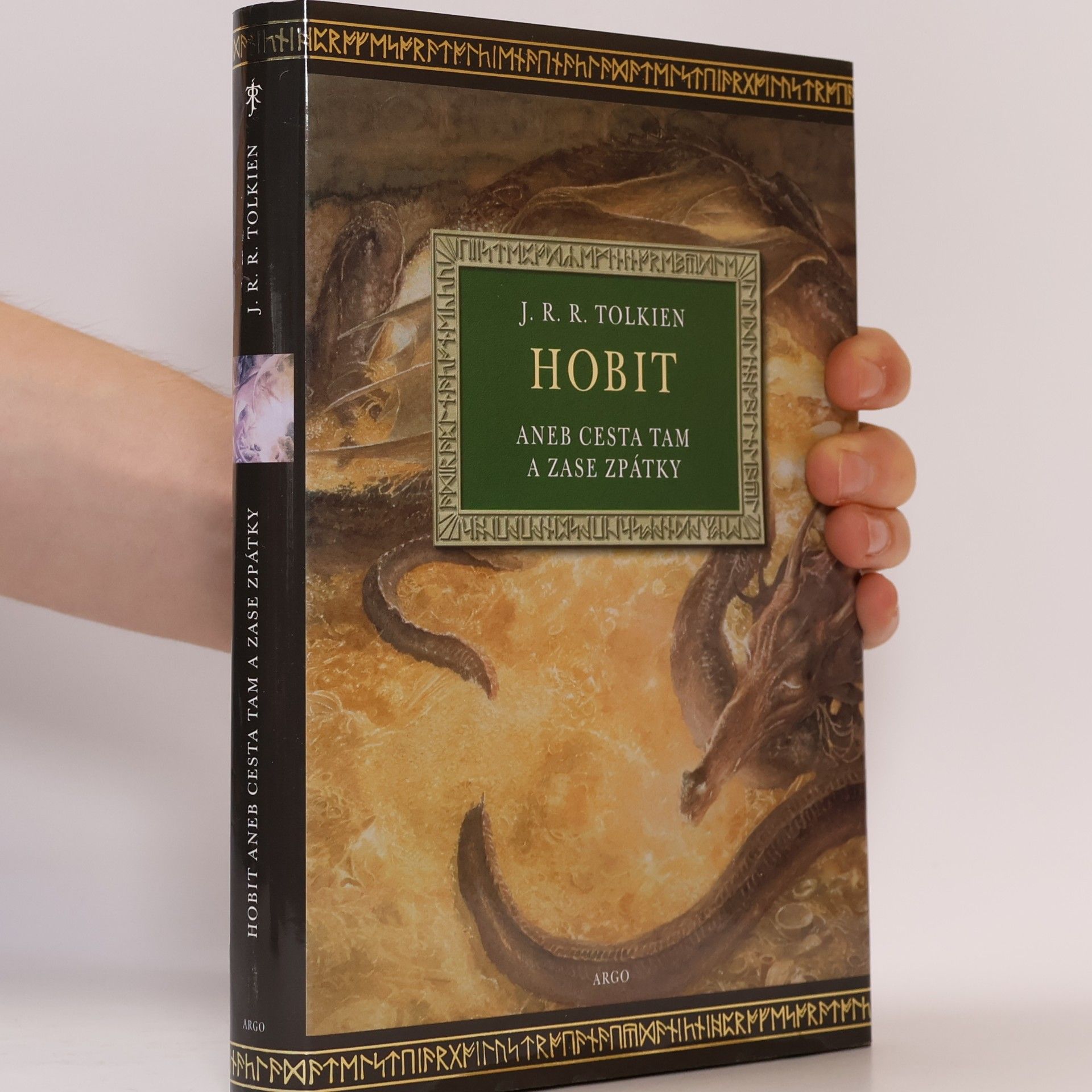 J. R. R. Tolkien Hobit, aneb, Cesta tam a zase zpátky