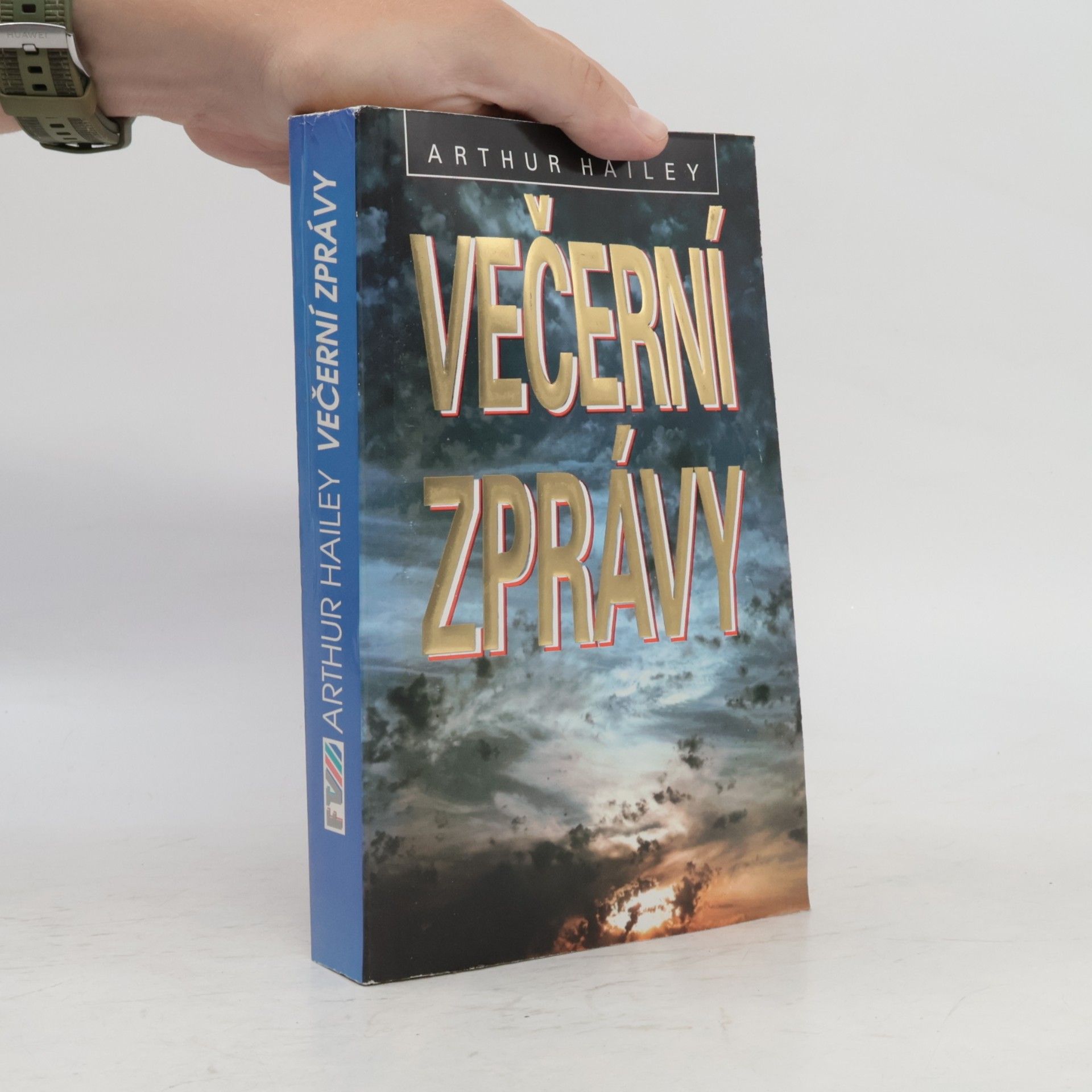 Arthur Hailey Večerní zprávy