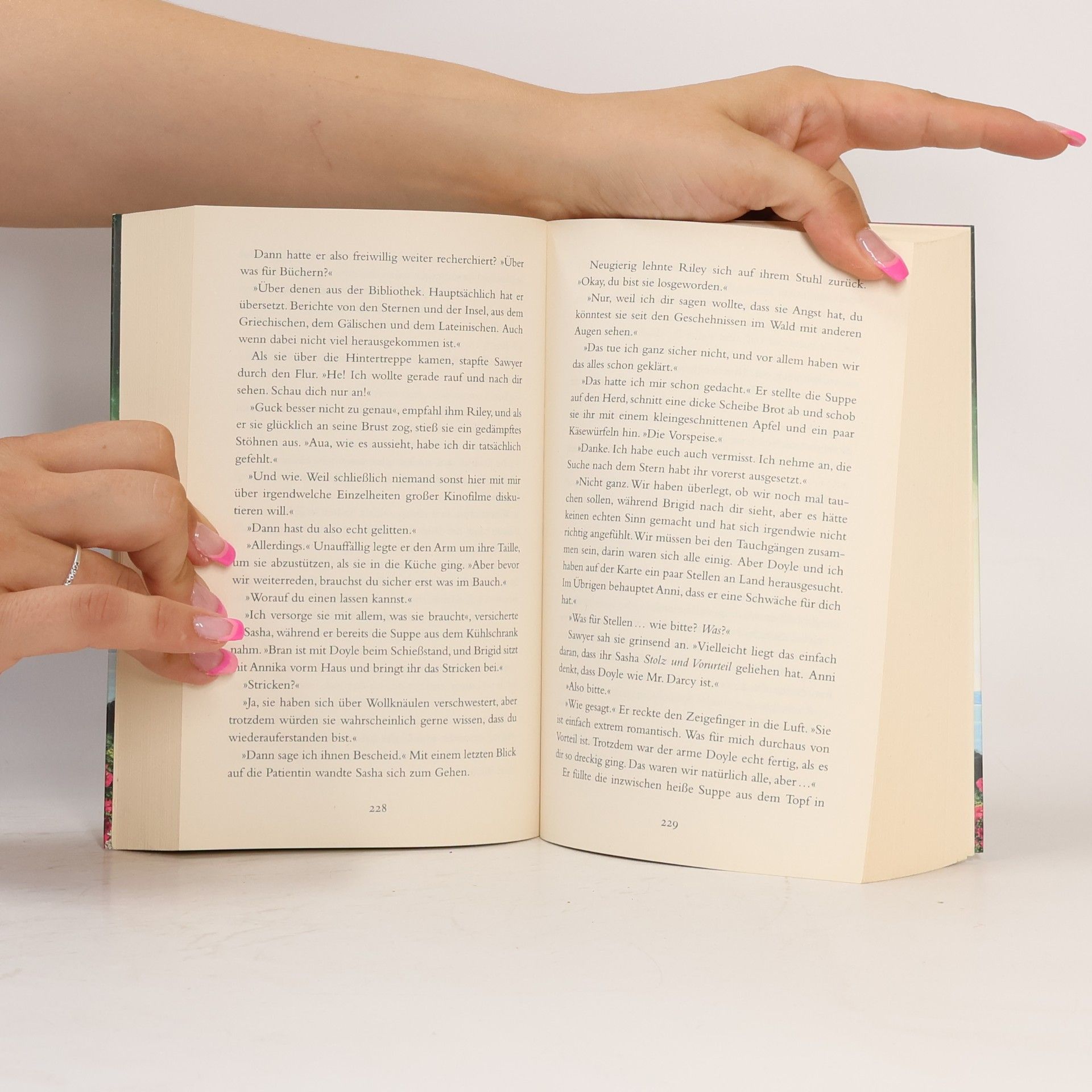 Nora Roberts Sternenstaub