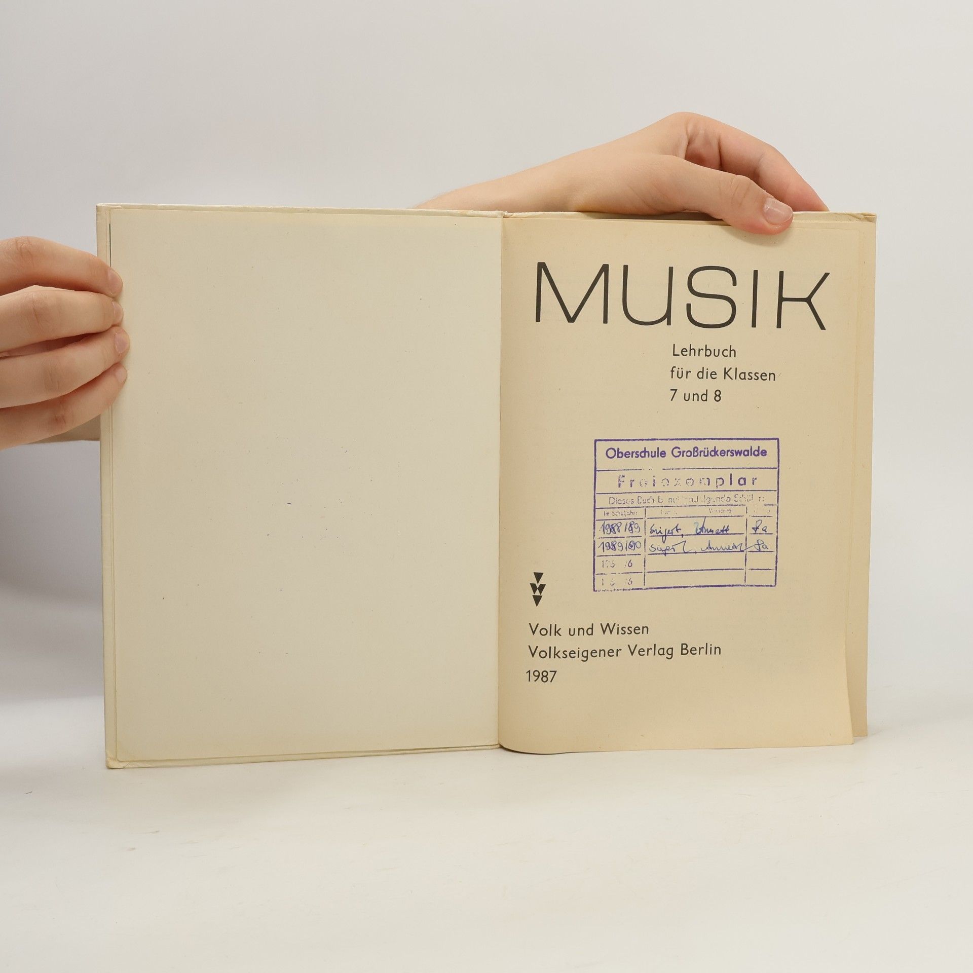 Kolektív autorov Musik