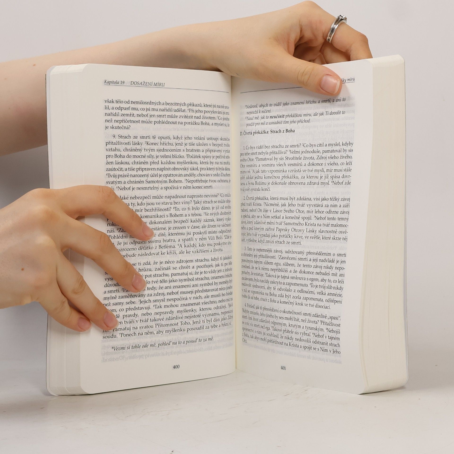 Prema Nesbit Kurz zázraků : úplné vydání