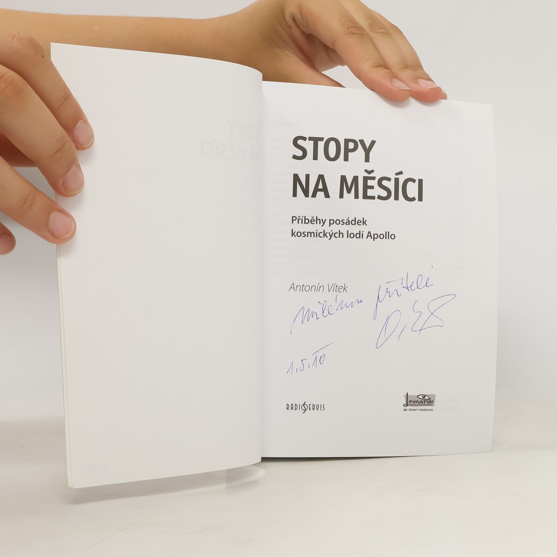 Antonín Vítek Stopy na Měsíci