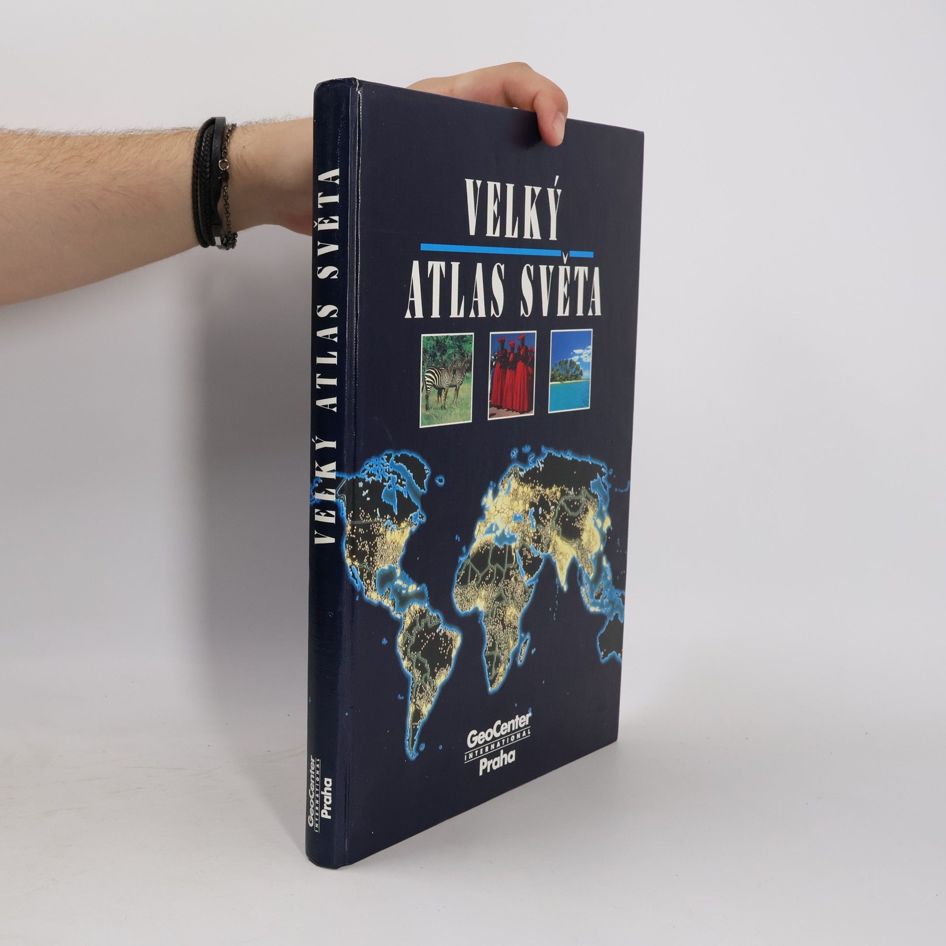 Jiří Stach Velký atlas světa