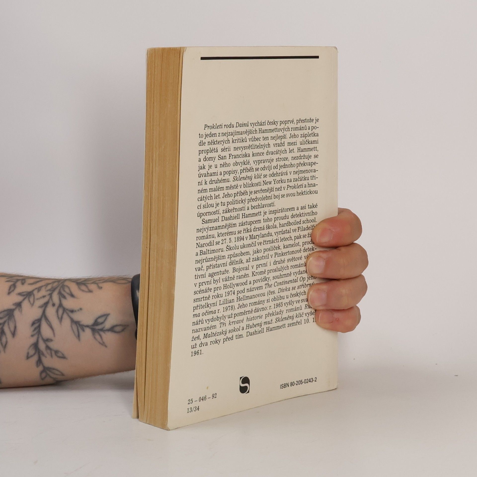 Dashiell Hammett Prokletí rodu Dainů. Skleněný klíč