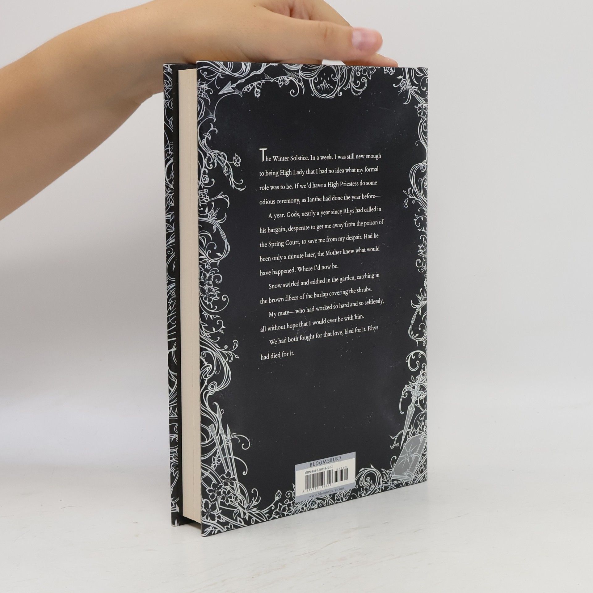 Sarah J. Maas A court of frost and starlight