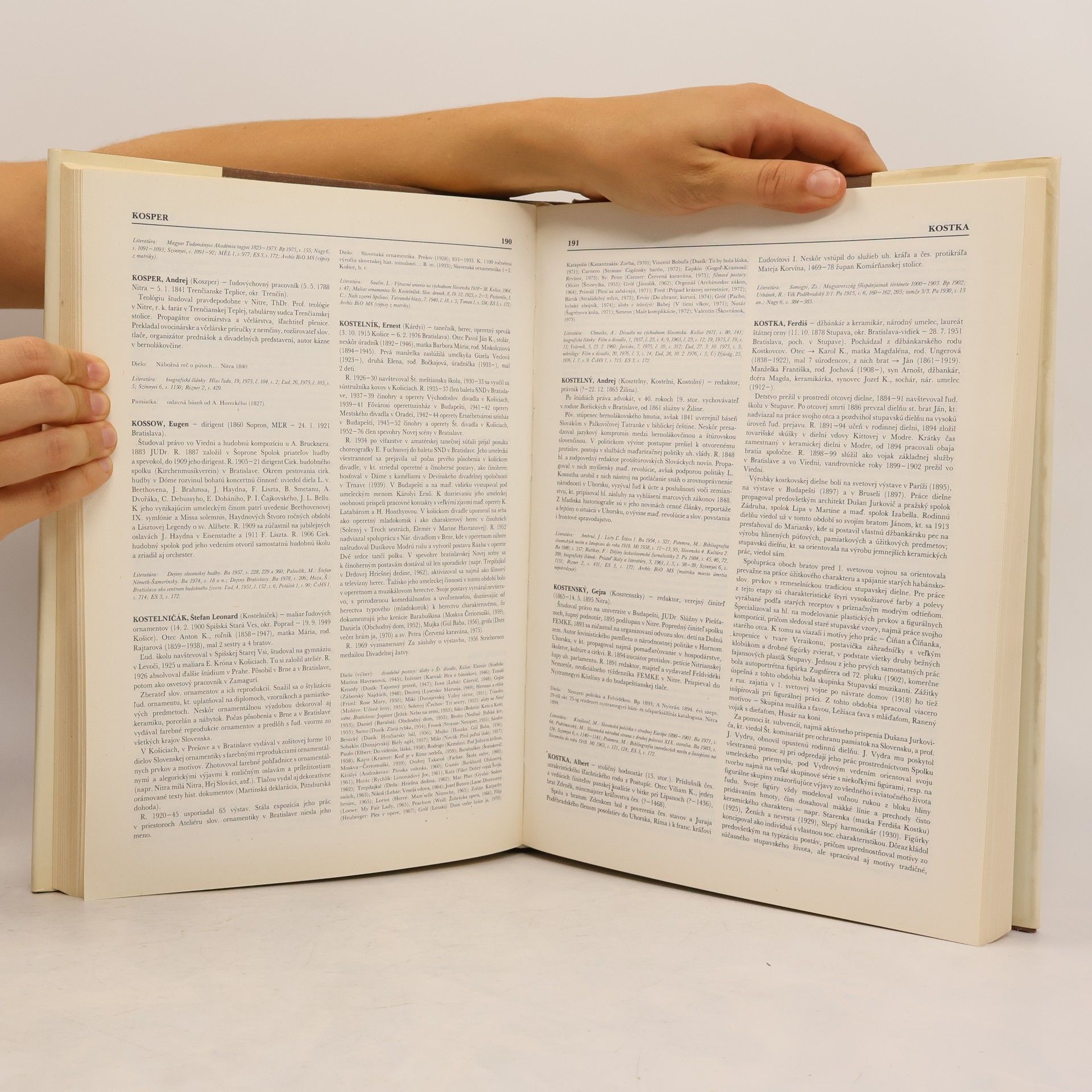 Various authors Slovenský biografický slovník III. K – L