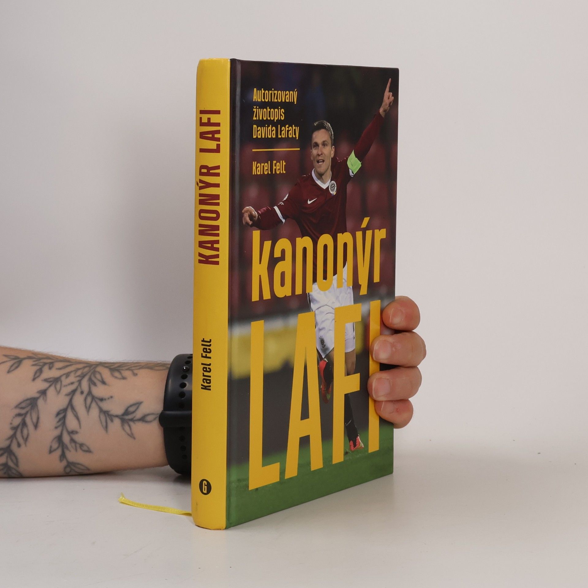 Kanonýr Lafi: Autorizovaný životopis Davida Lafaty