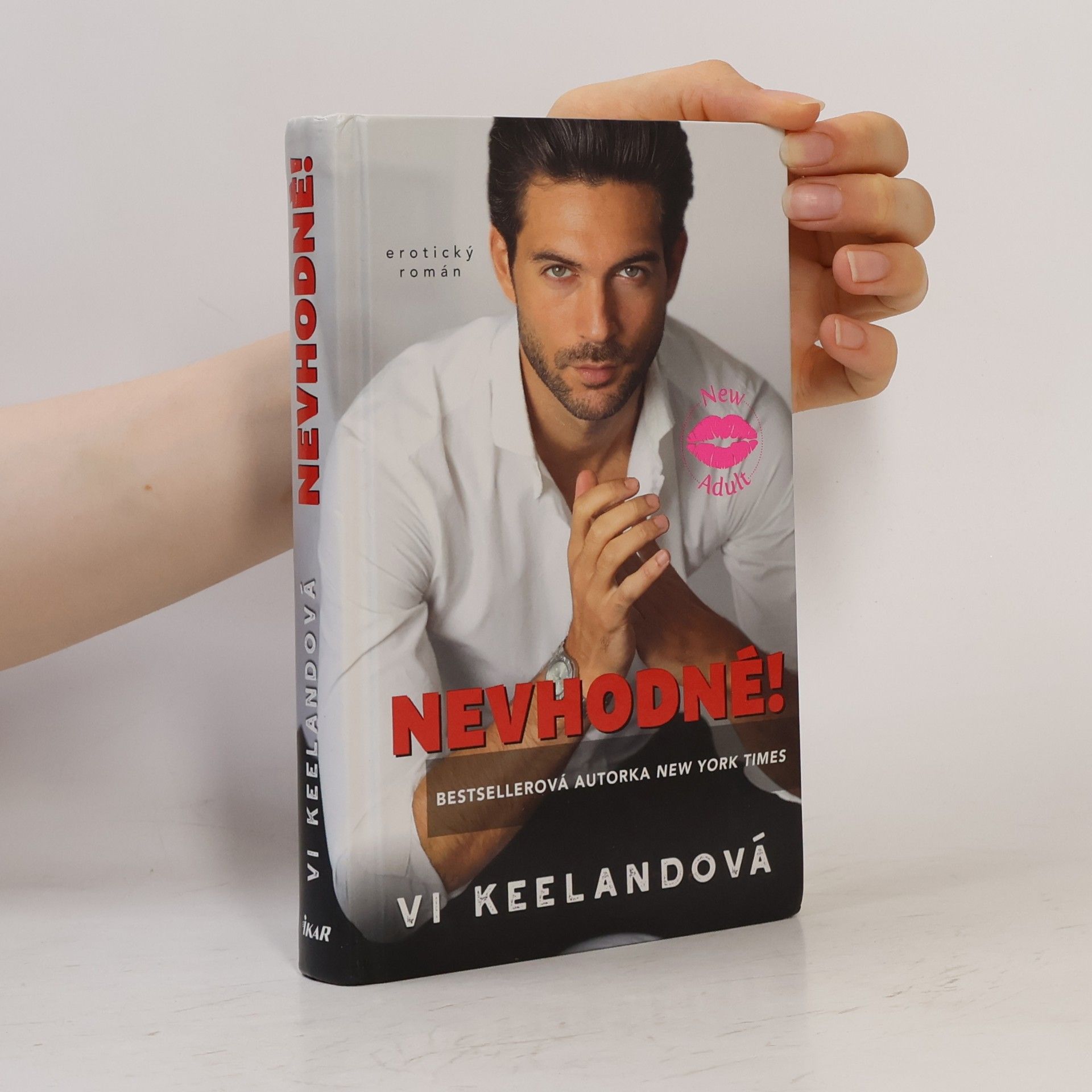 Vi Keeland Nevhodné!