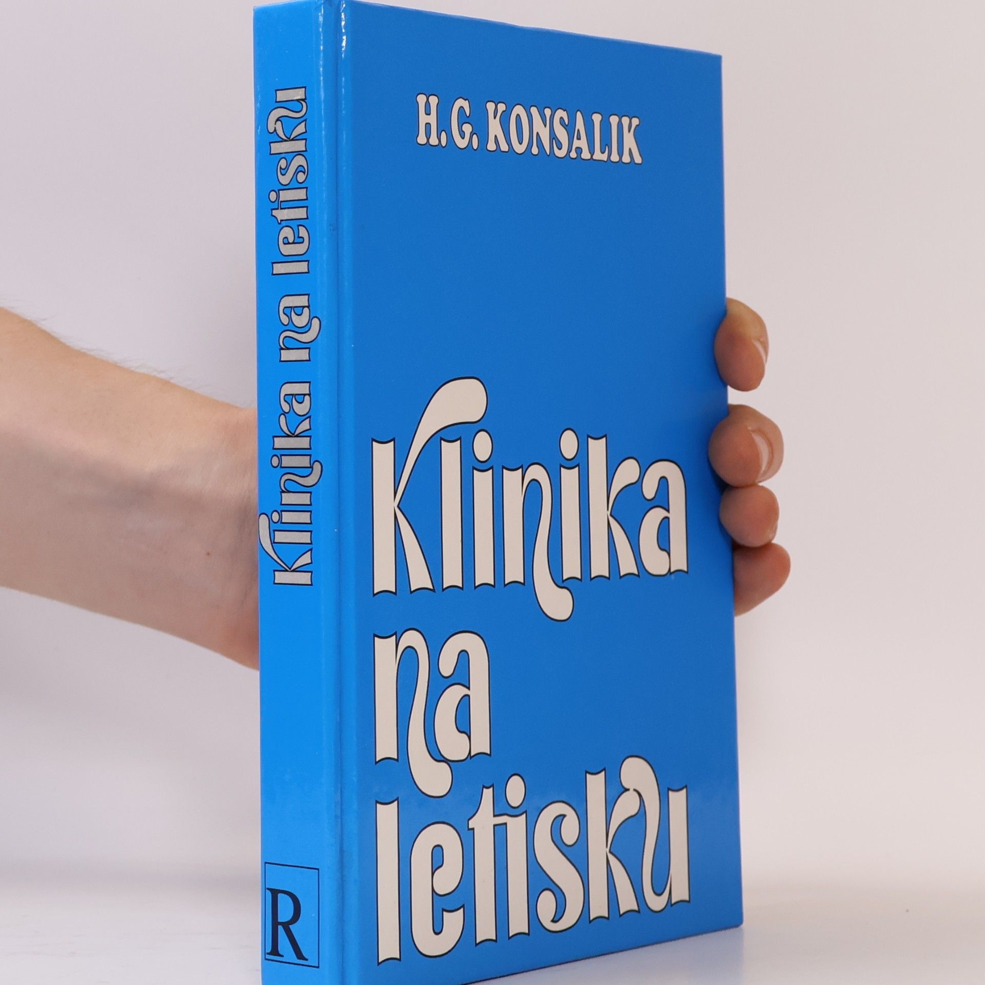 Heinz G. Konsalik Klinika na letisku