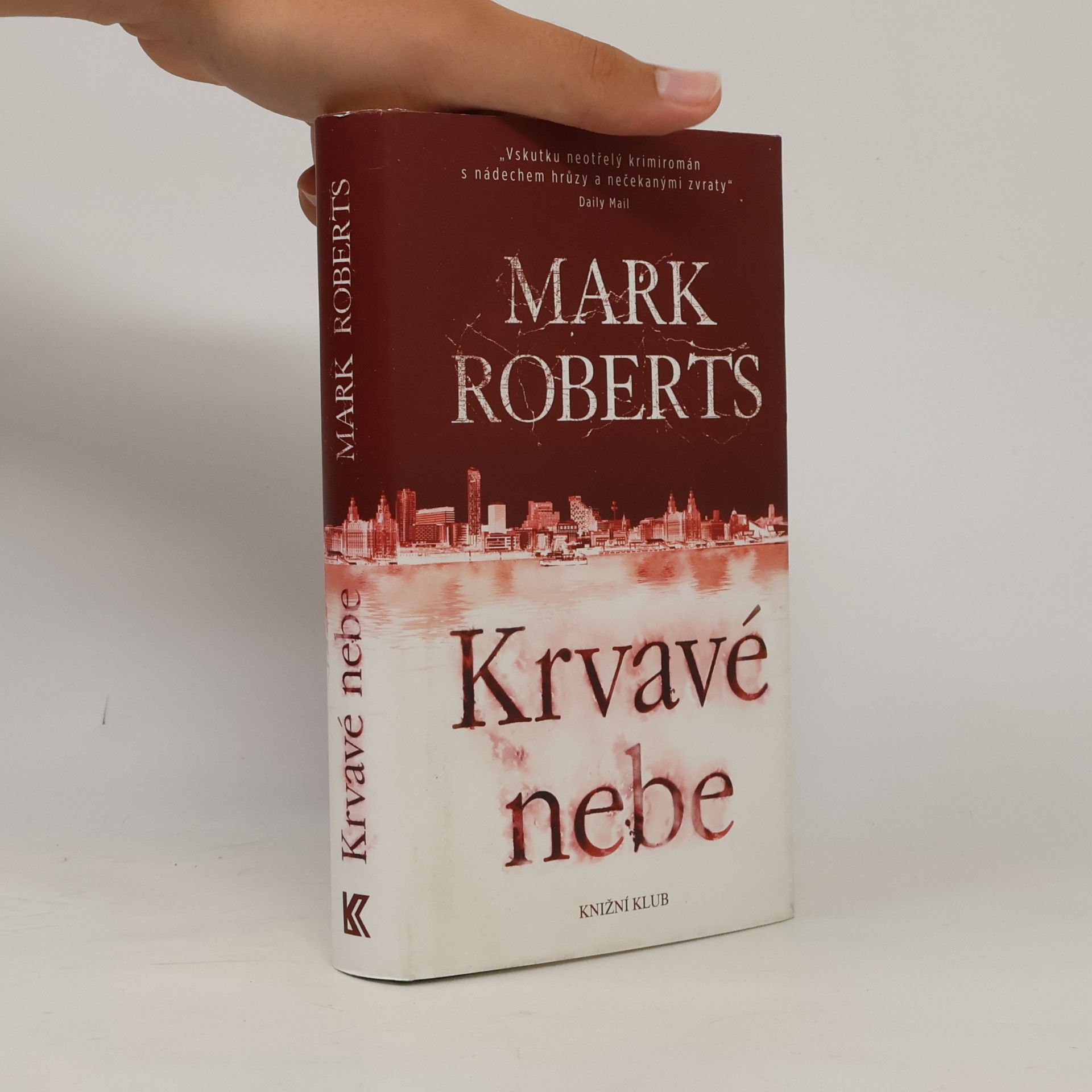 Mark Roberts Krvavé nebe