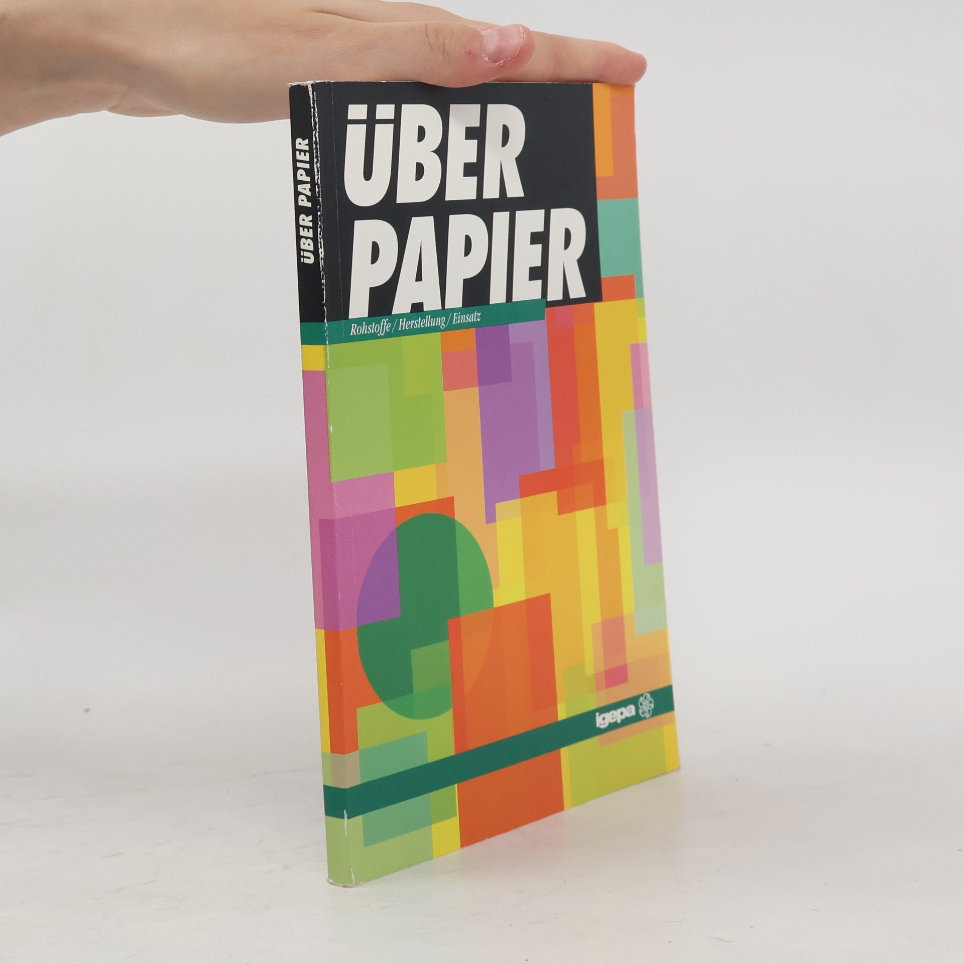 Autorenkollektiv Über Papier
