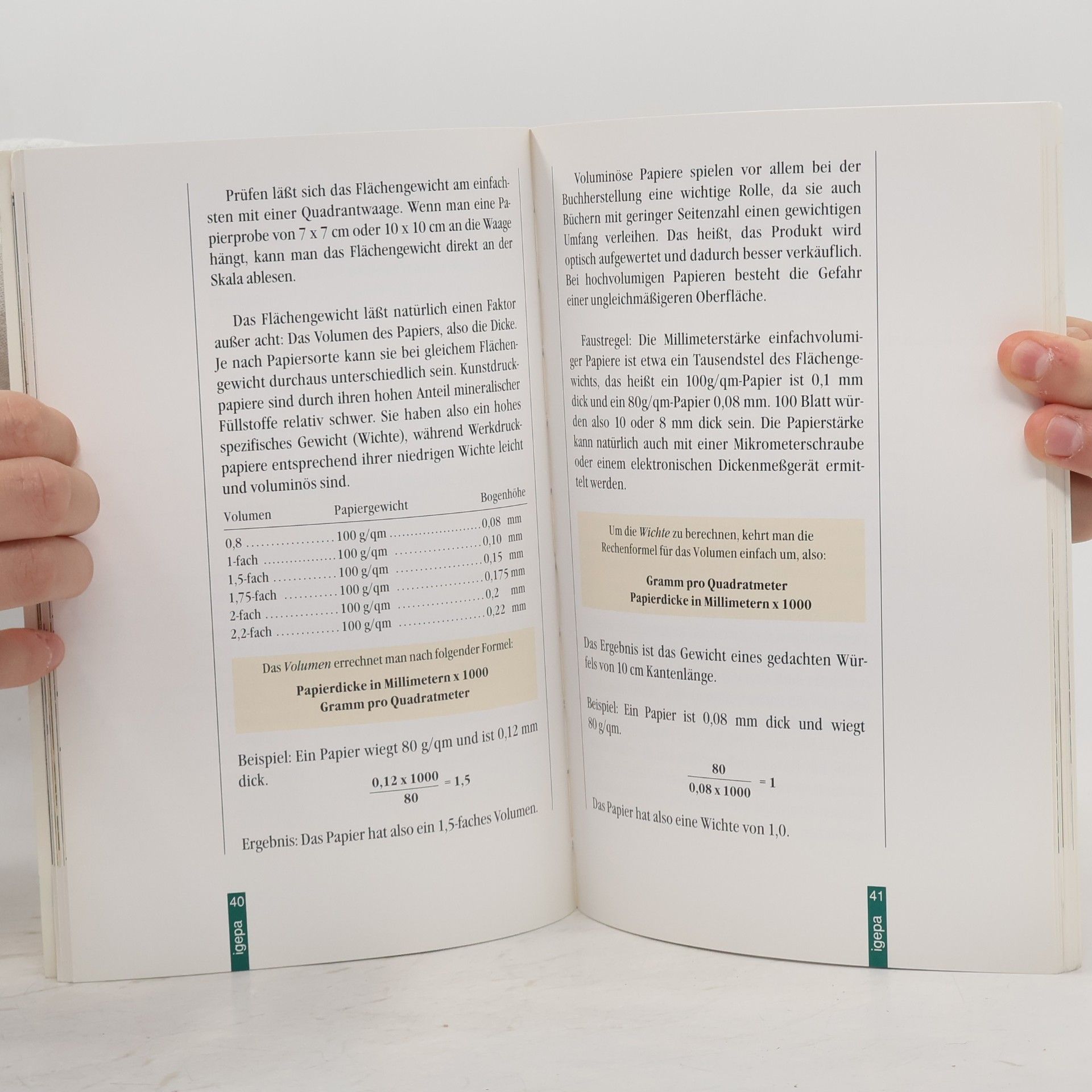 Autorenkollektiv Über Papier