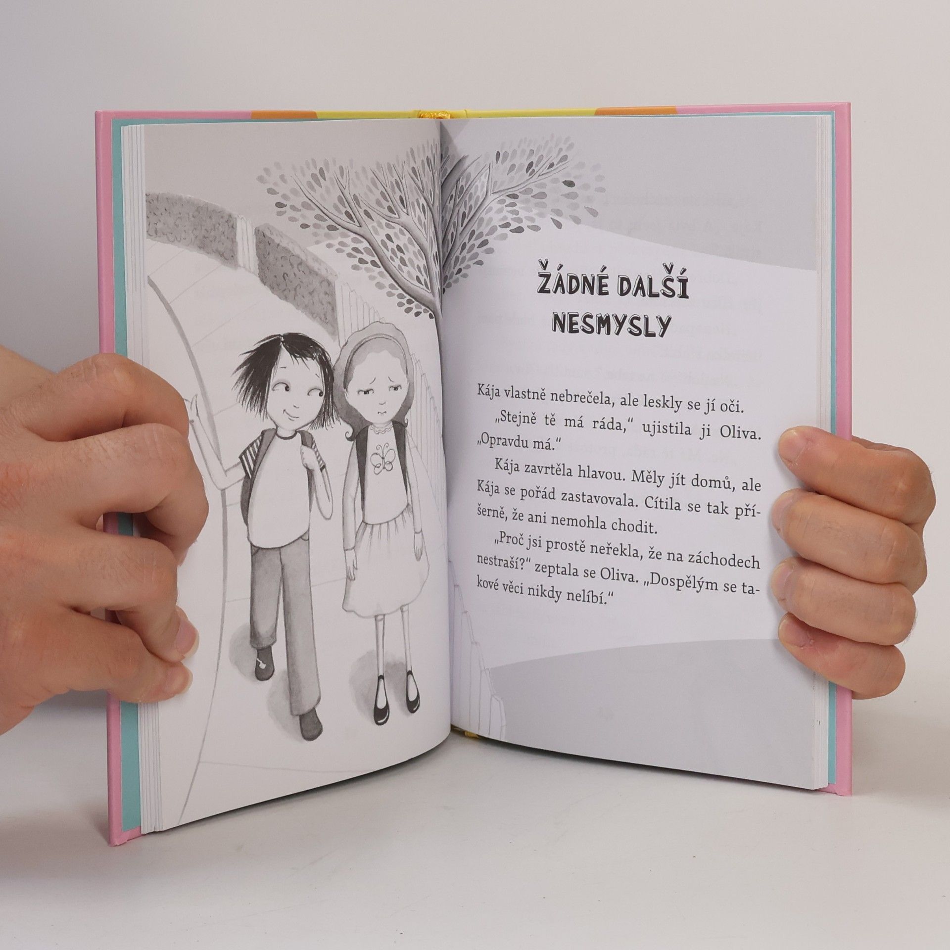 Annie Barrows Kája + Oliva a duch, který musel zmizet