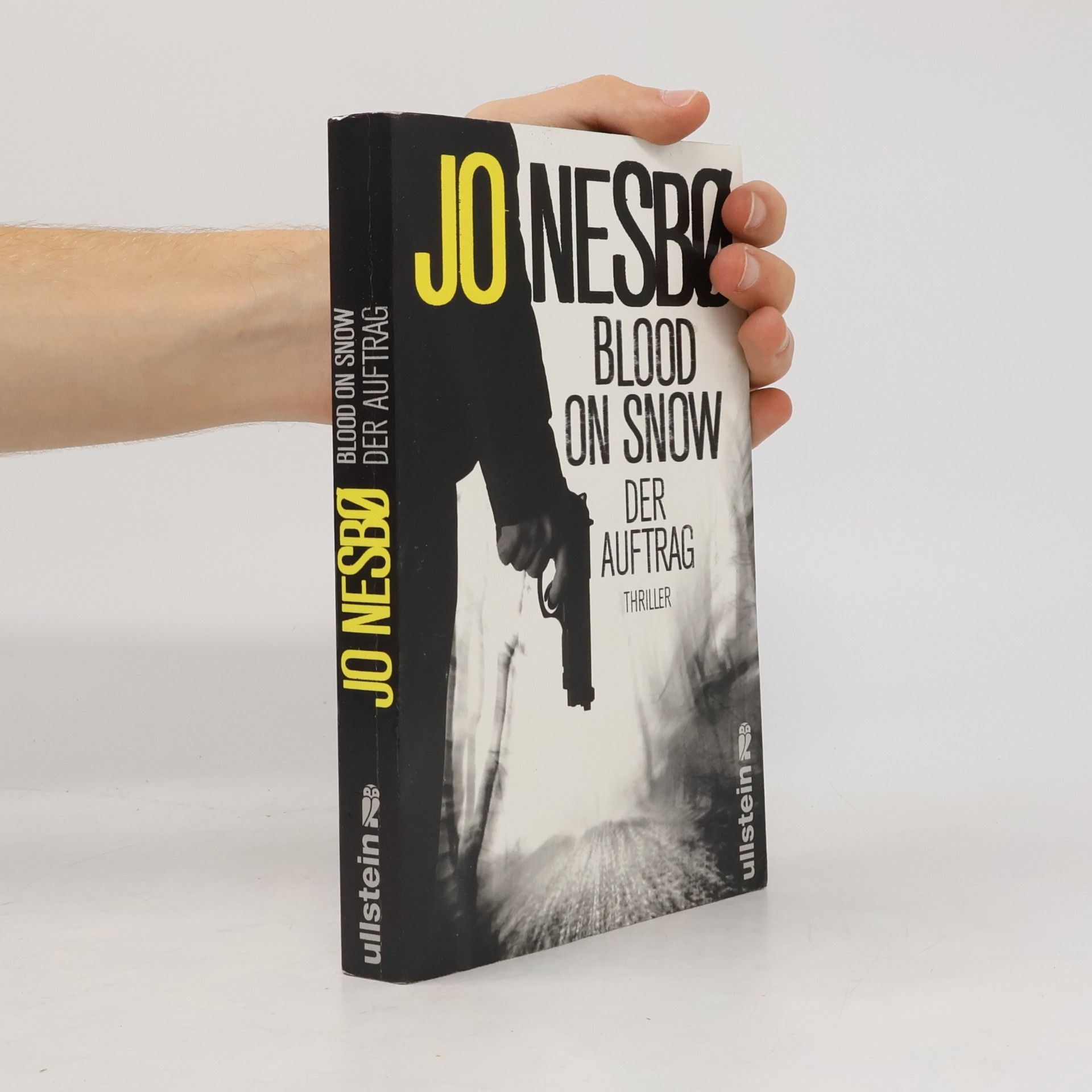 Jo Nesbø Blood on Snow. Der Auftrag