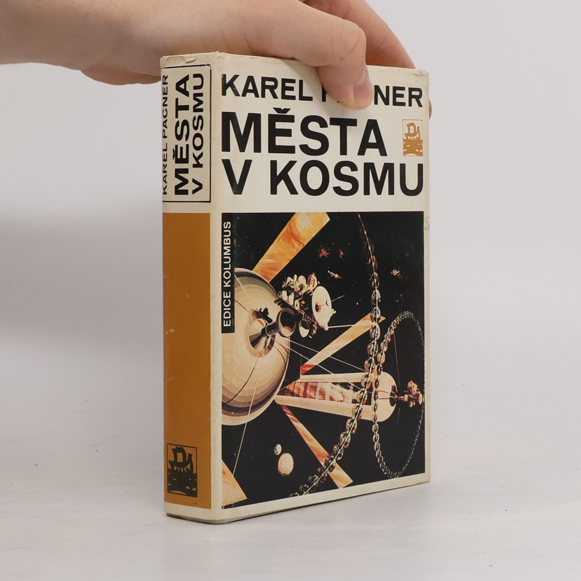 Města v kosmu