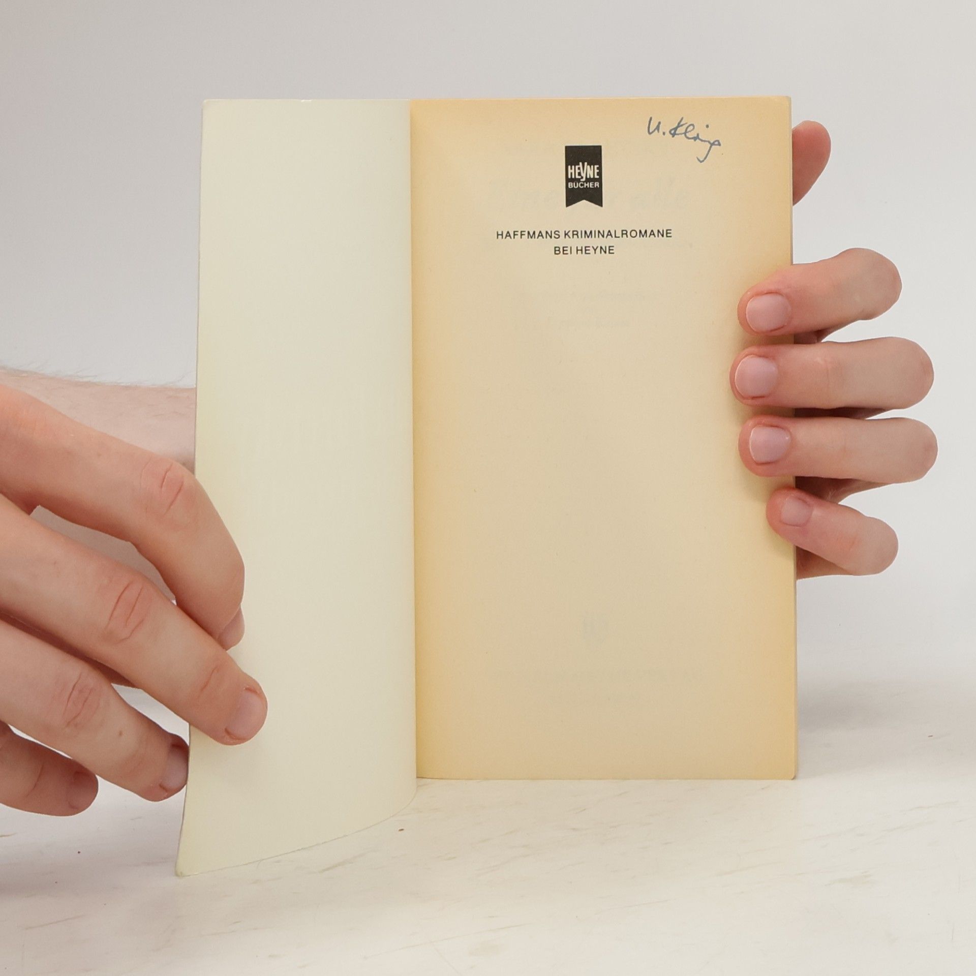 Sara Paretsky Eine für alle. Fromme Wünsche. Ein V. I. Warshawski Kriminalroman