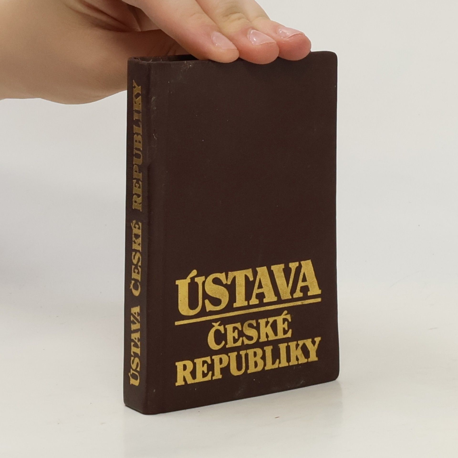 Various authors Ústava České republiky