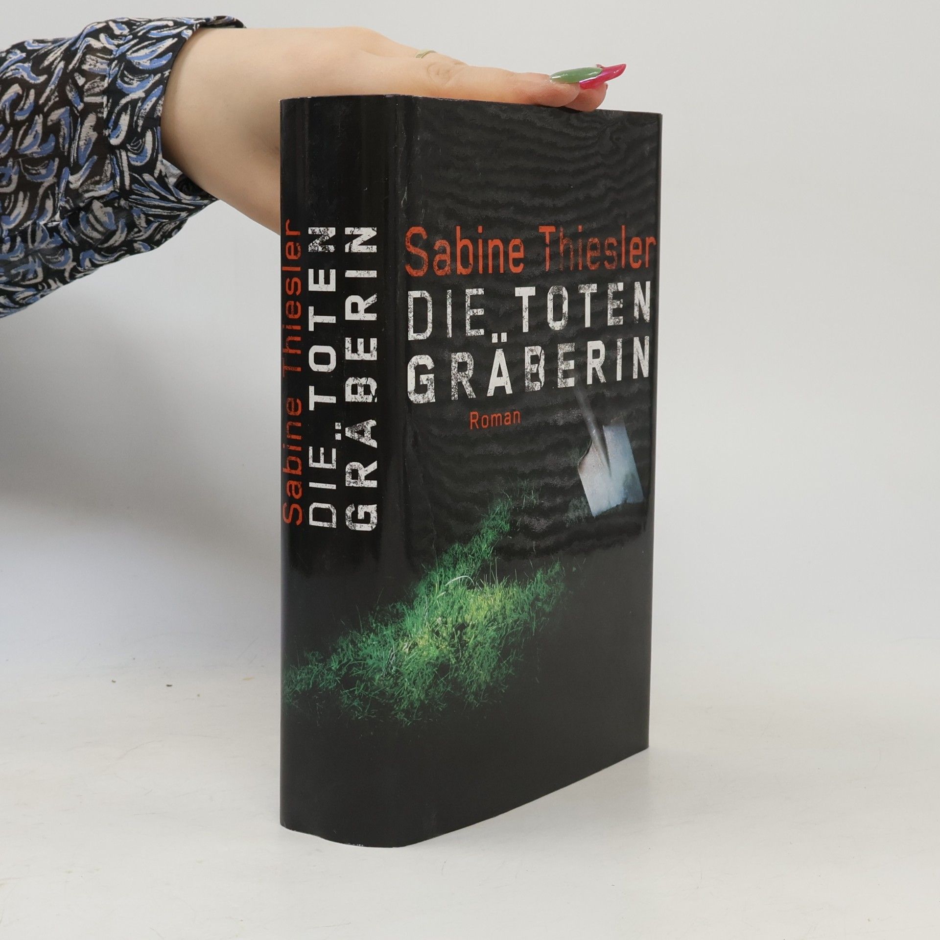 Sabine Thiesler Die Totengräberin