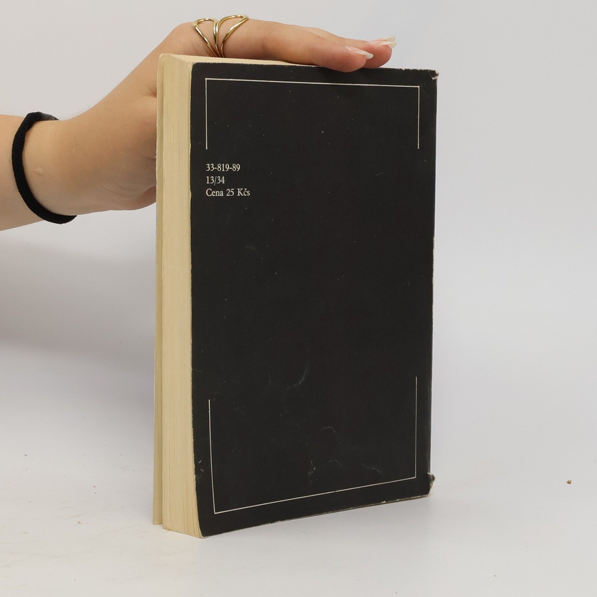 Agatha Christie Čas přílivu. Tragédie o třech jednáních