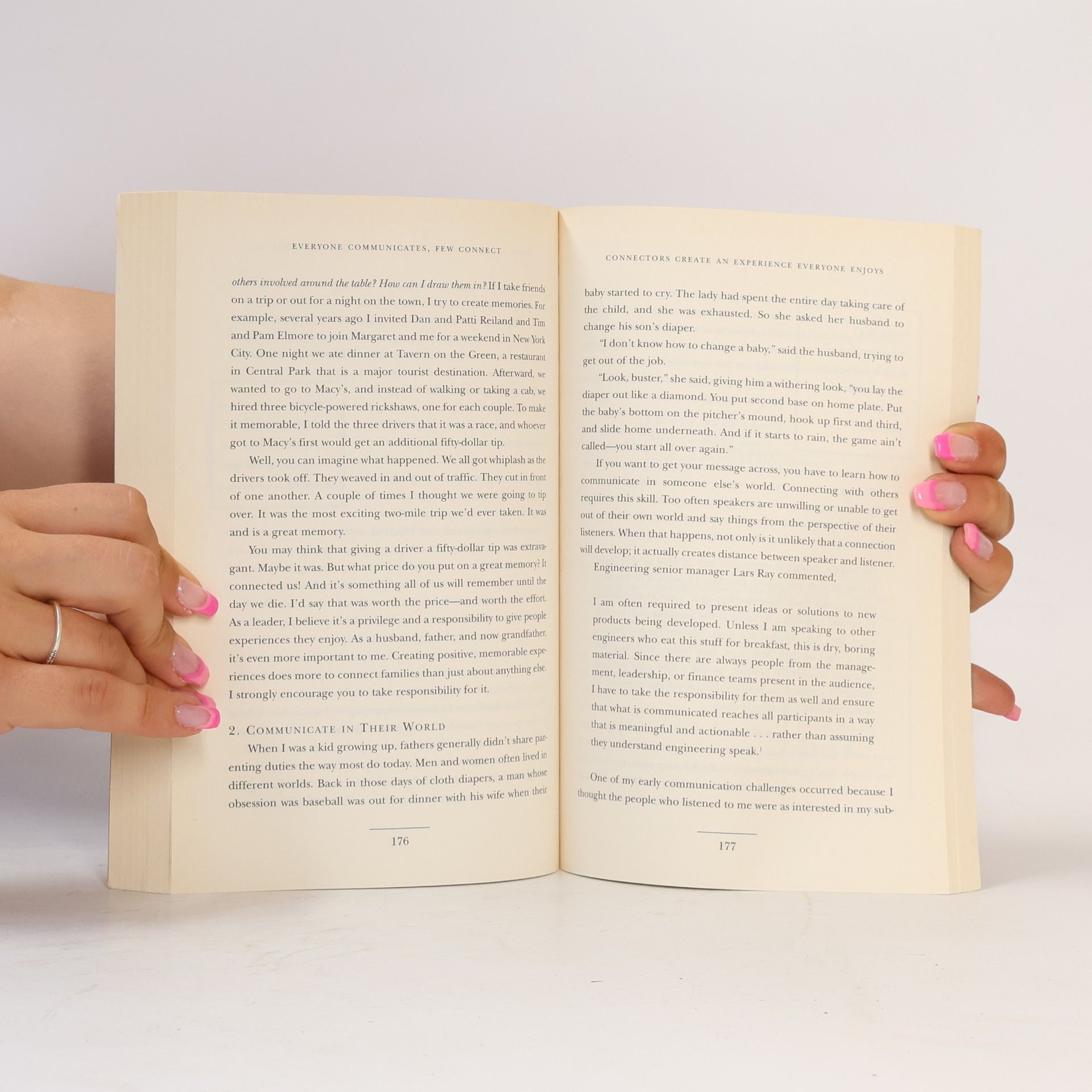 John C. Maxwell Everyone Communicates, Few Connect