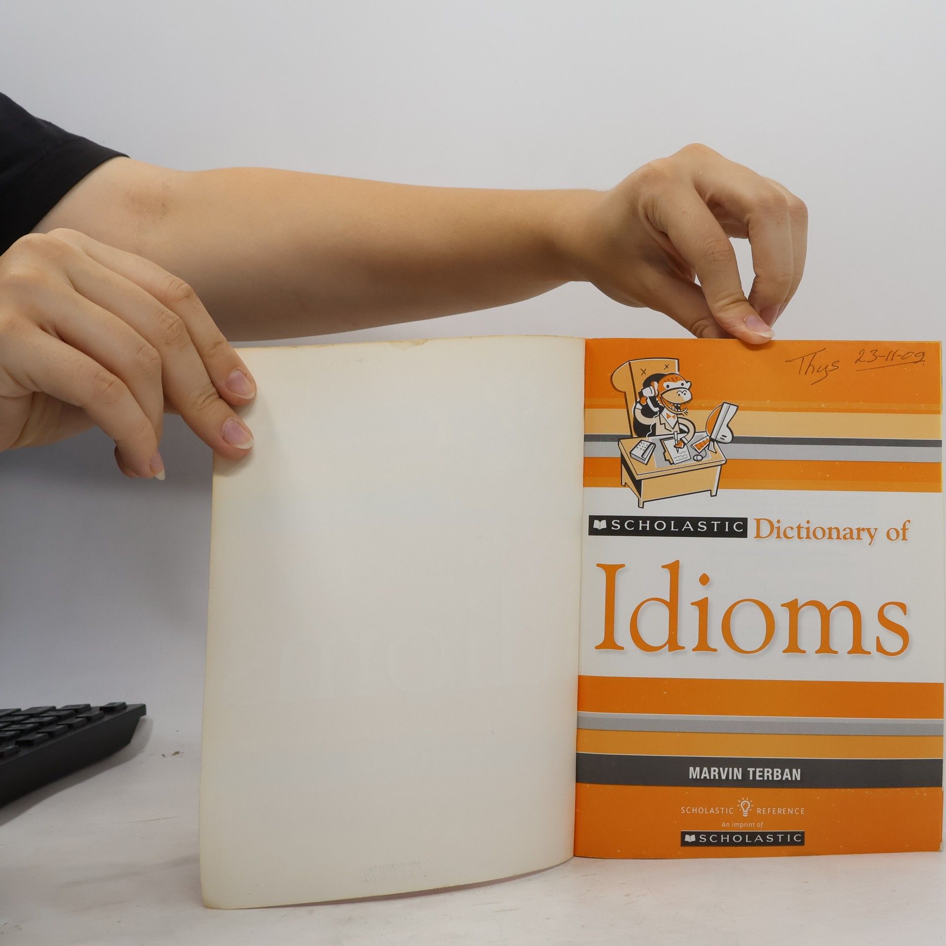 Marvin Terban Scholastic Dictionary of Idioms
