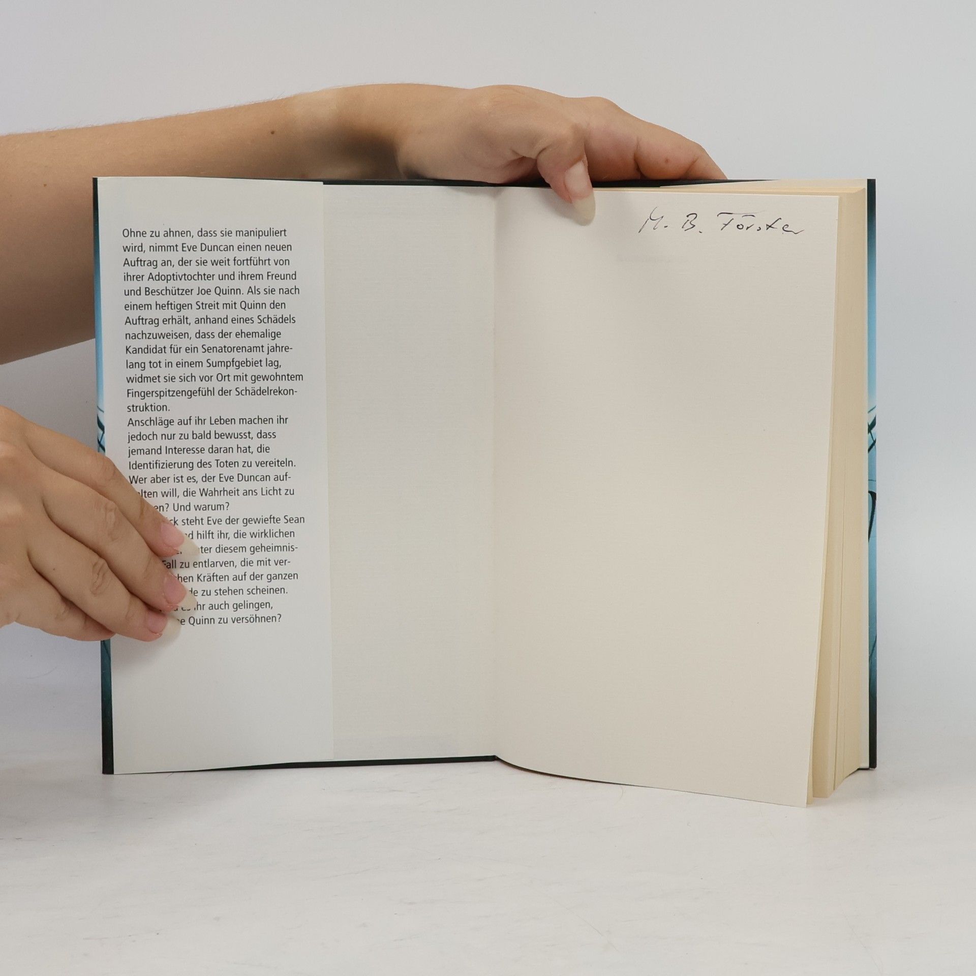 Iris Johansen Knochen Funde