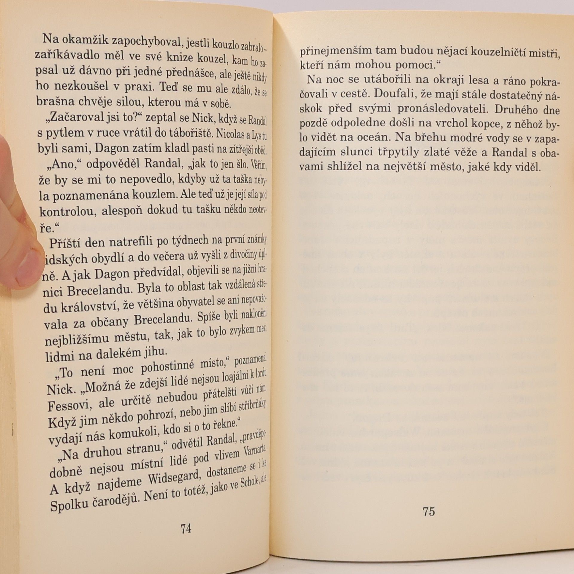 Debra Doyle Kruhy magie. Čarodějova soška
