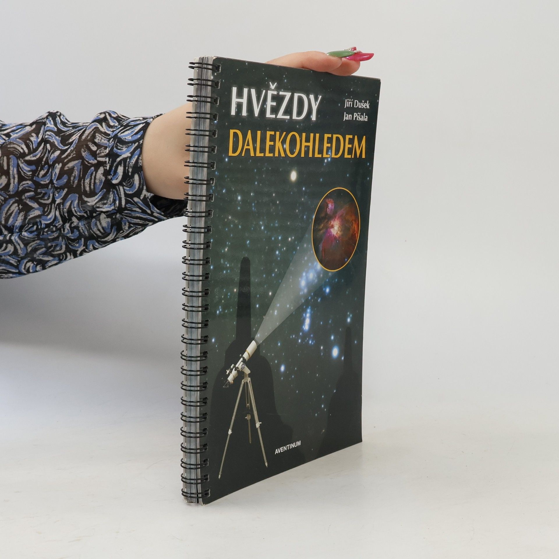 Jiří Dušek Hvězdy dalekohledem