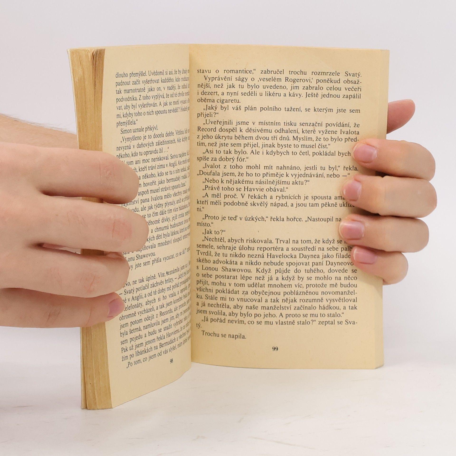 Leslie Charteris Svatý opět přichází