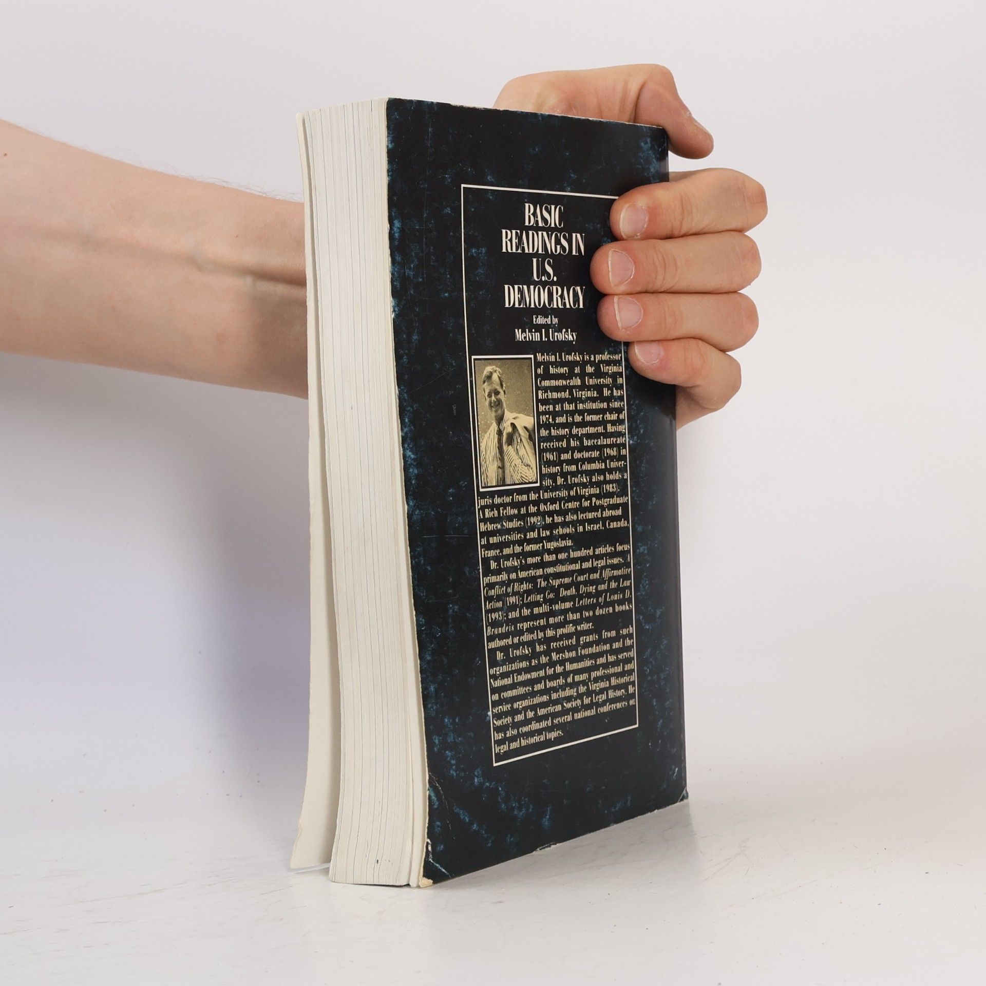Melvin I. Urofsky Basic Reading in U.S. Democracy