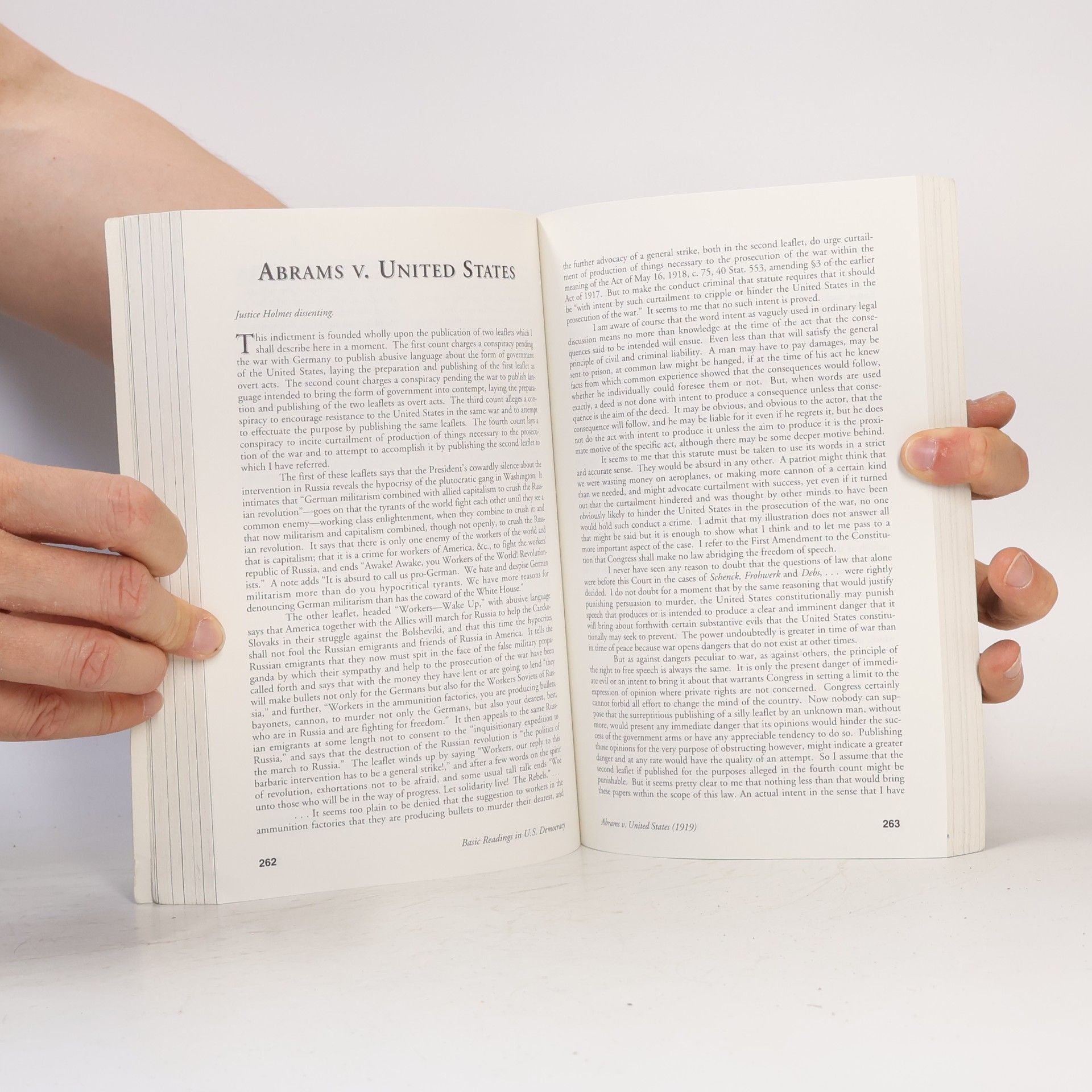 Melvin I. Urofsky Basic Reading in U.S. Democracy