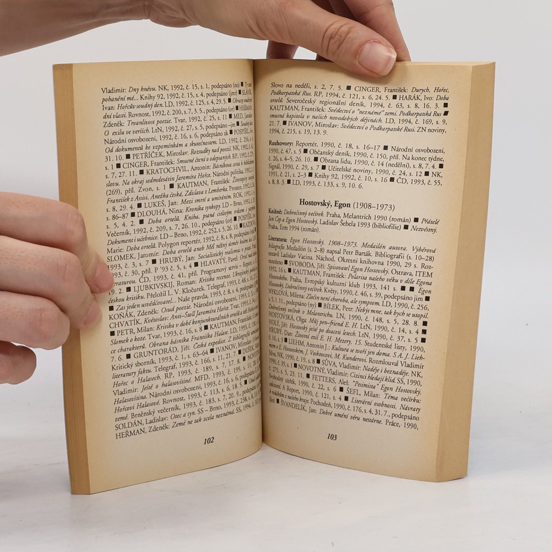 Jan Wiendl Česká nezávislá literatura v ohlasech. Výběrová bibliografie knih a článků od roku 1990