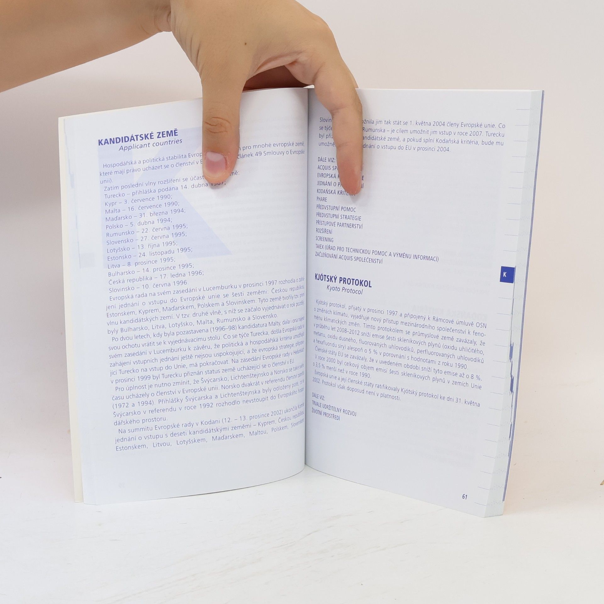 Various authors Glosář. Instituce, politiky a rozšiřování Evropské unie