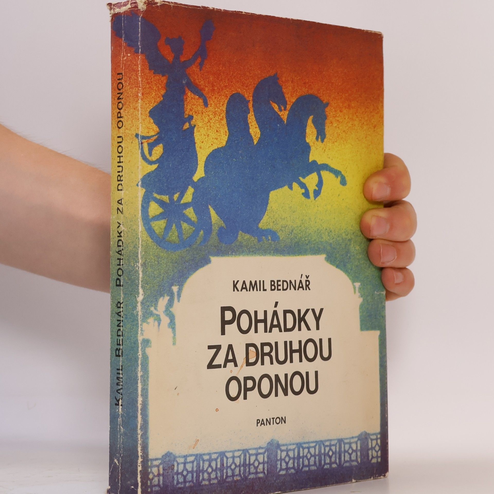 Kamil Bednář Pohádky za druhou oponou