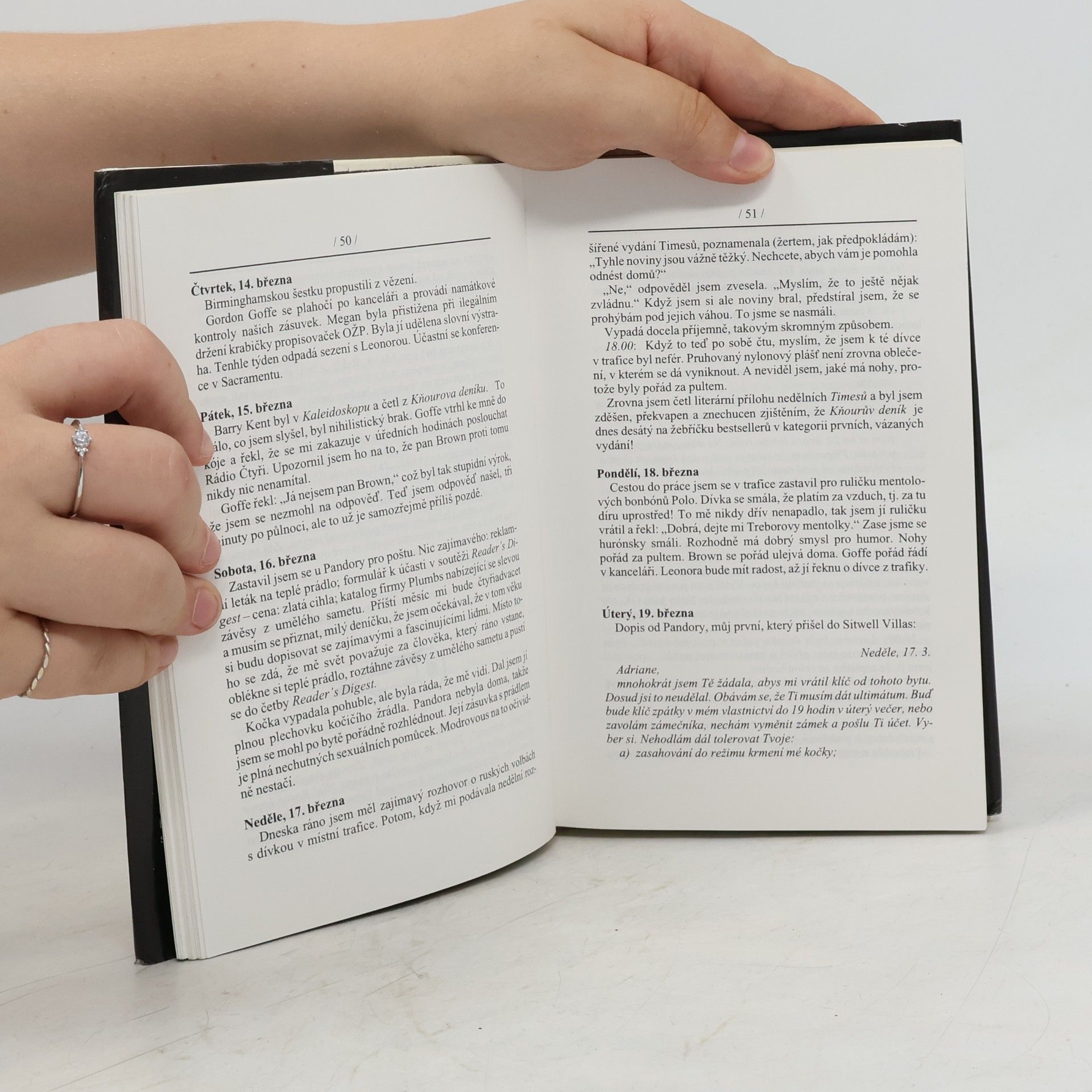 Sue Townsend Adrian Mole. Léta v divočině