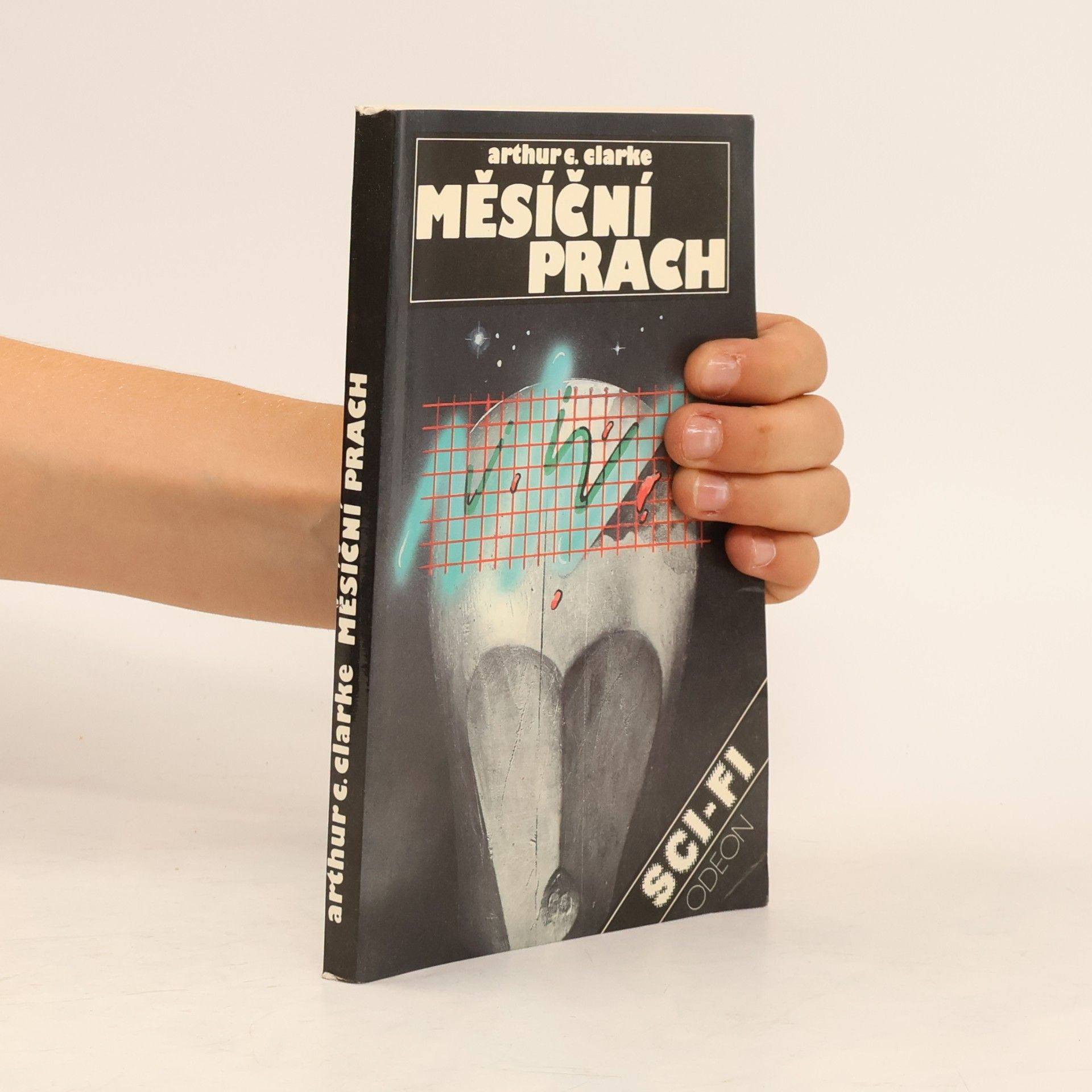 Arthur C. Clarke Měsíční prach