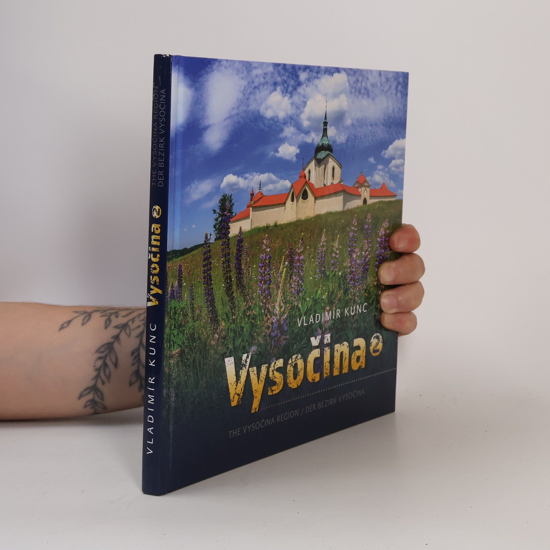 Pavlíček Jazyková škola Sejfi Vysočina 2 = The Vysočina region = Der Bezirk Vysočina