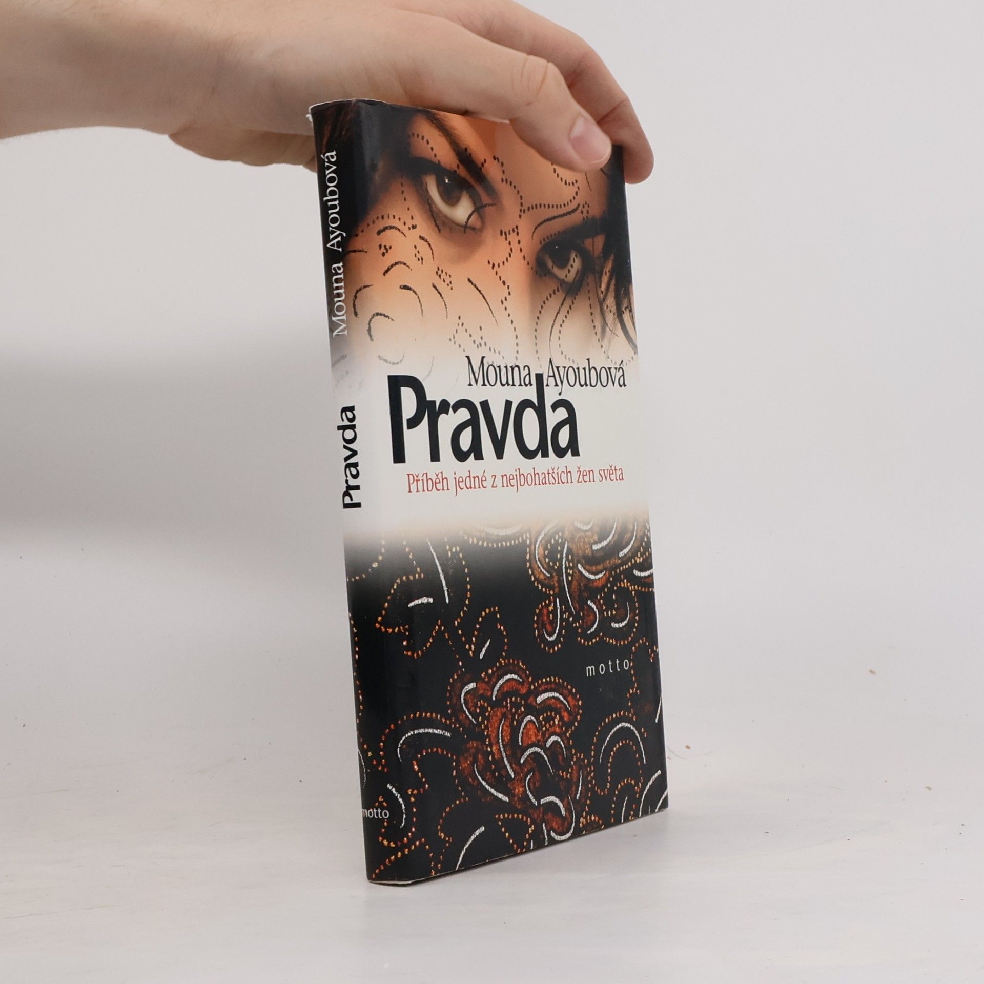 Mouna Ayoub Pravda