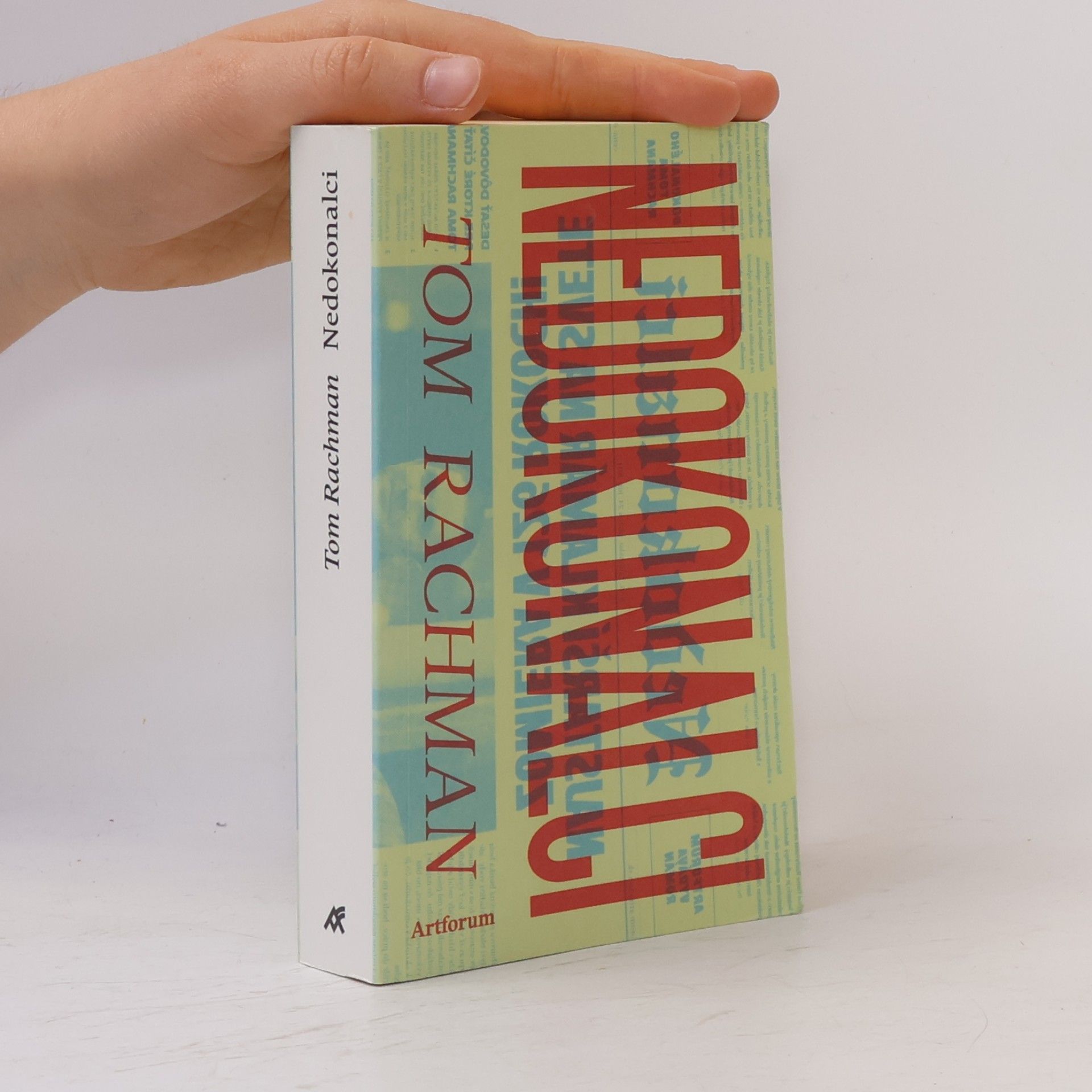Tom Rachman Nedokonalci
