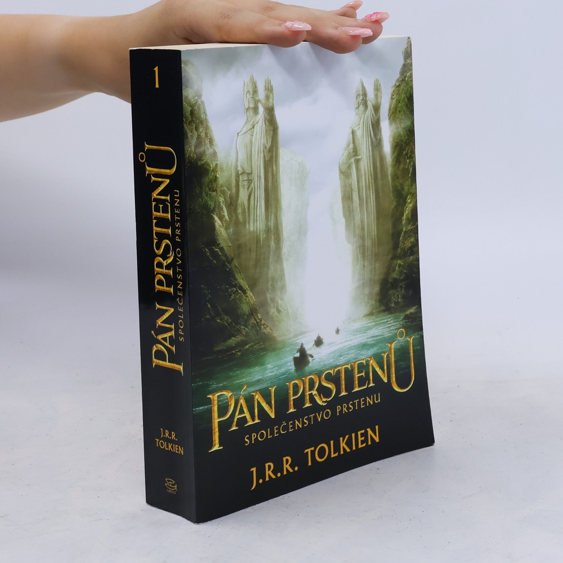 J. R. R. Tolkien Pán prstenů. Společenstvo prstenu