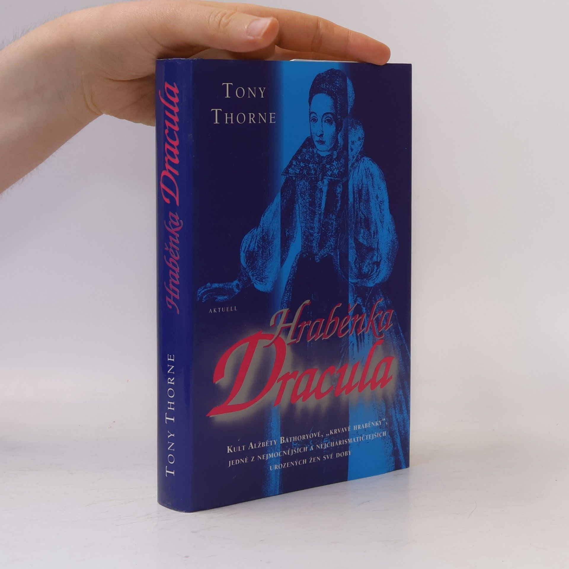 Tony Thorne Hraběnka Dracula