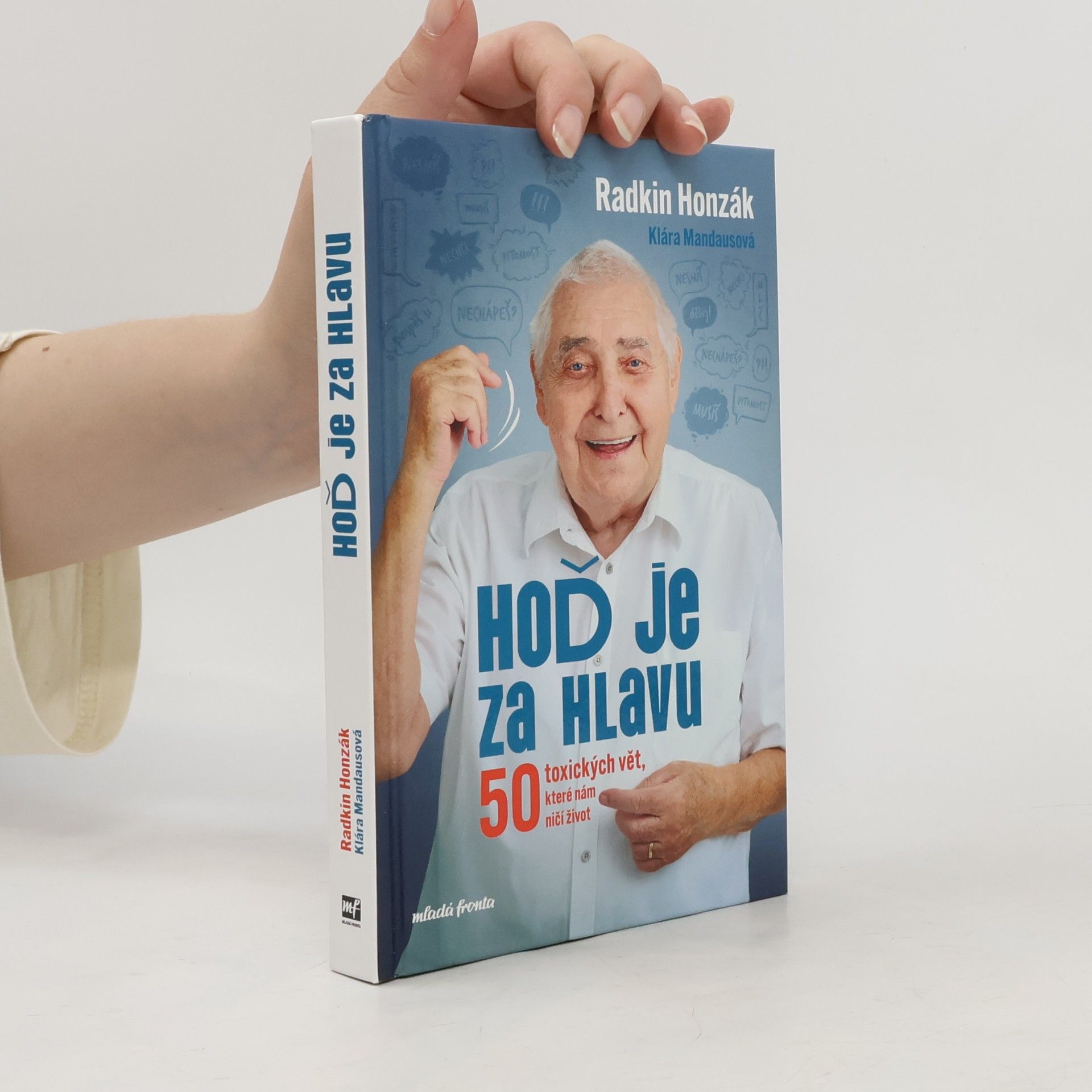 Hoď je za hlavu