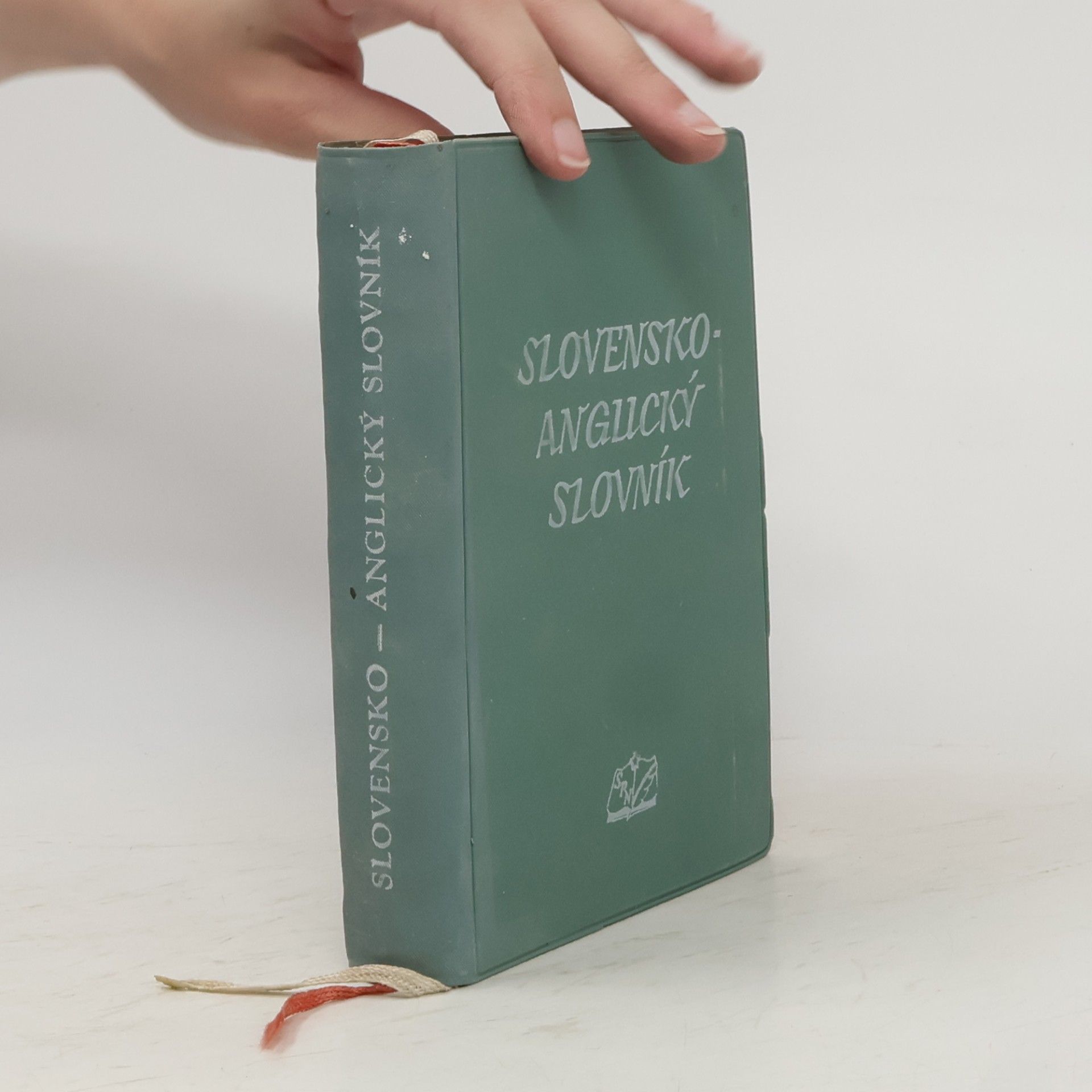 Various authors Slovensko-anglický slovník