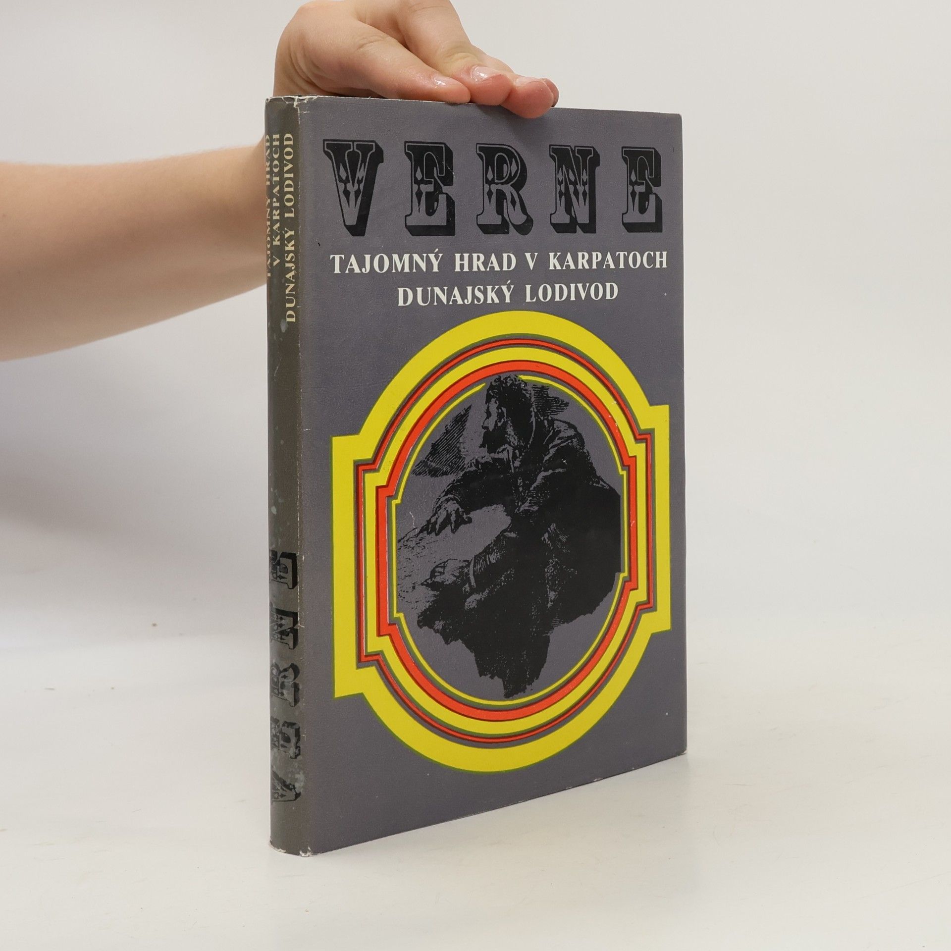 Jules Verne Tajomný hrad v Karpatoch. Dunajský lodivod