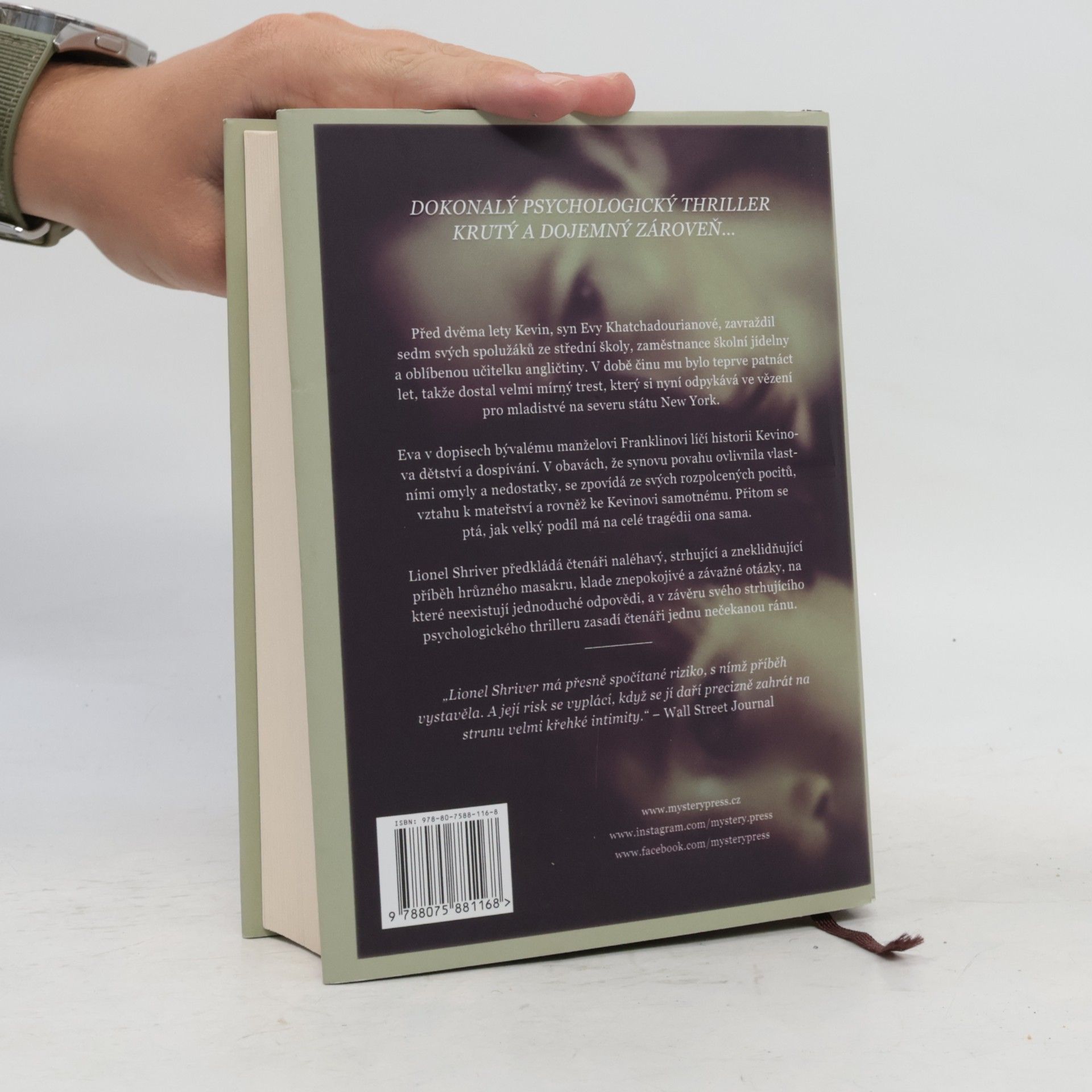 Lionel Shriver Musíme si promluvit o Kevinovi