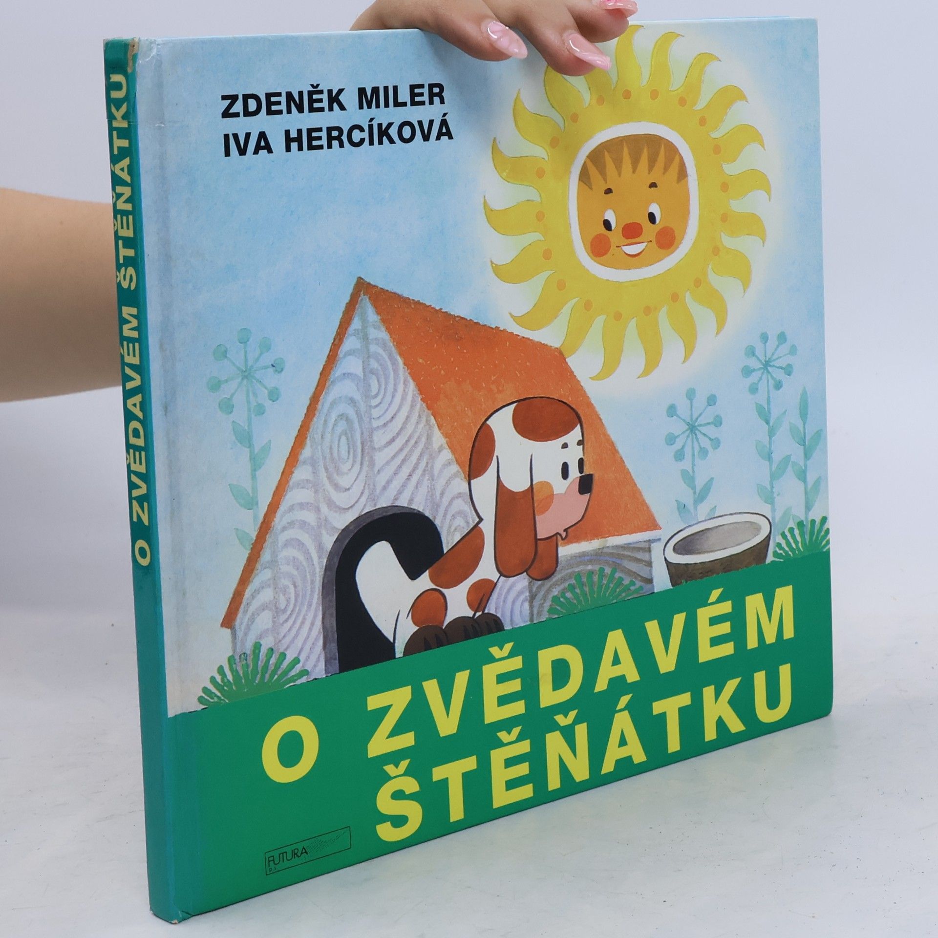 Zdeněk Miler O zvědavém štěňátku