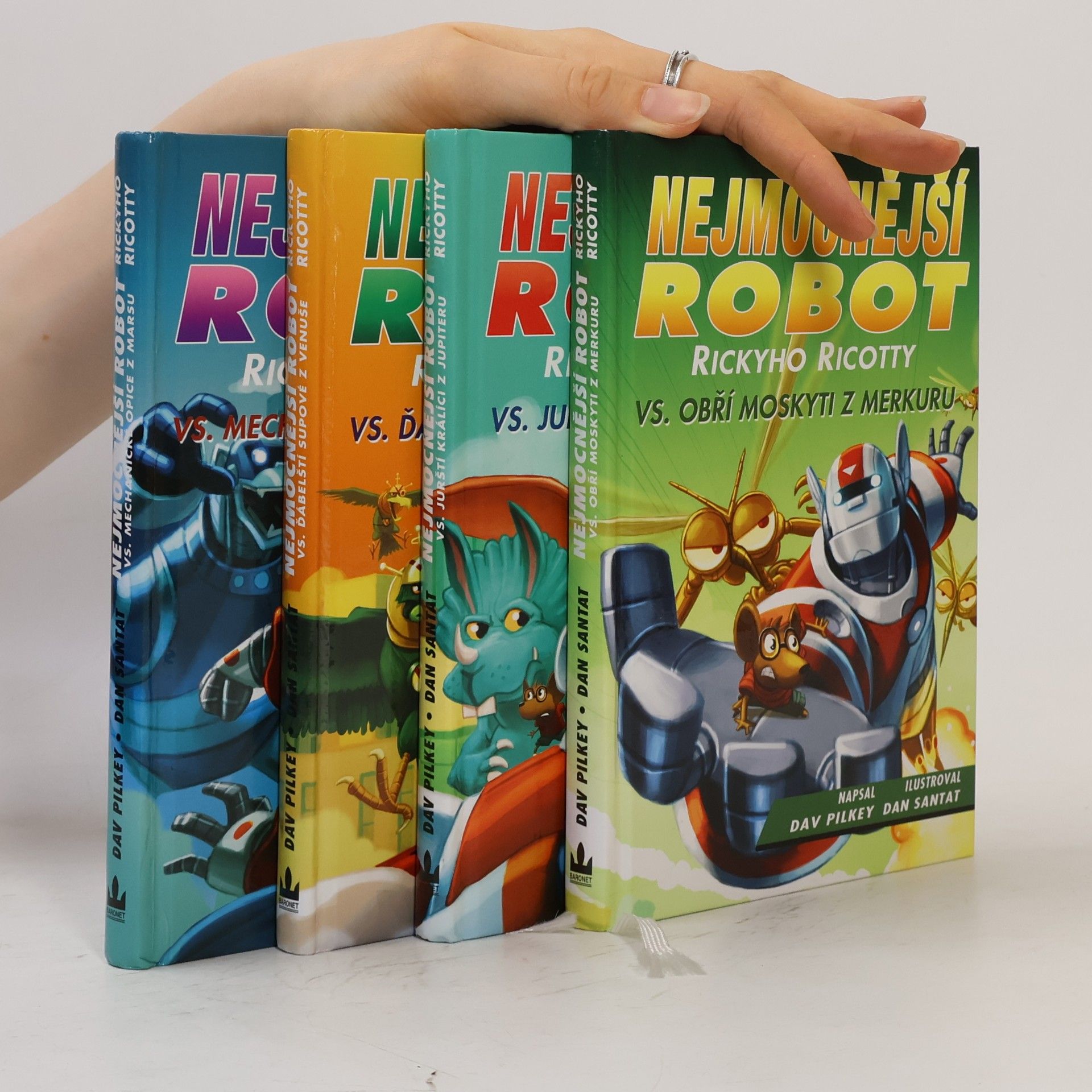 Dav Pilkey Nejmocnější robot Rickyho Ricotty 1-4