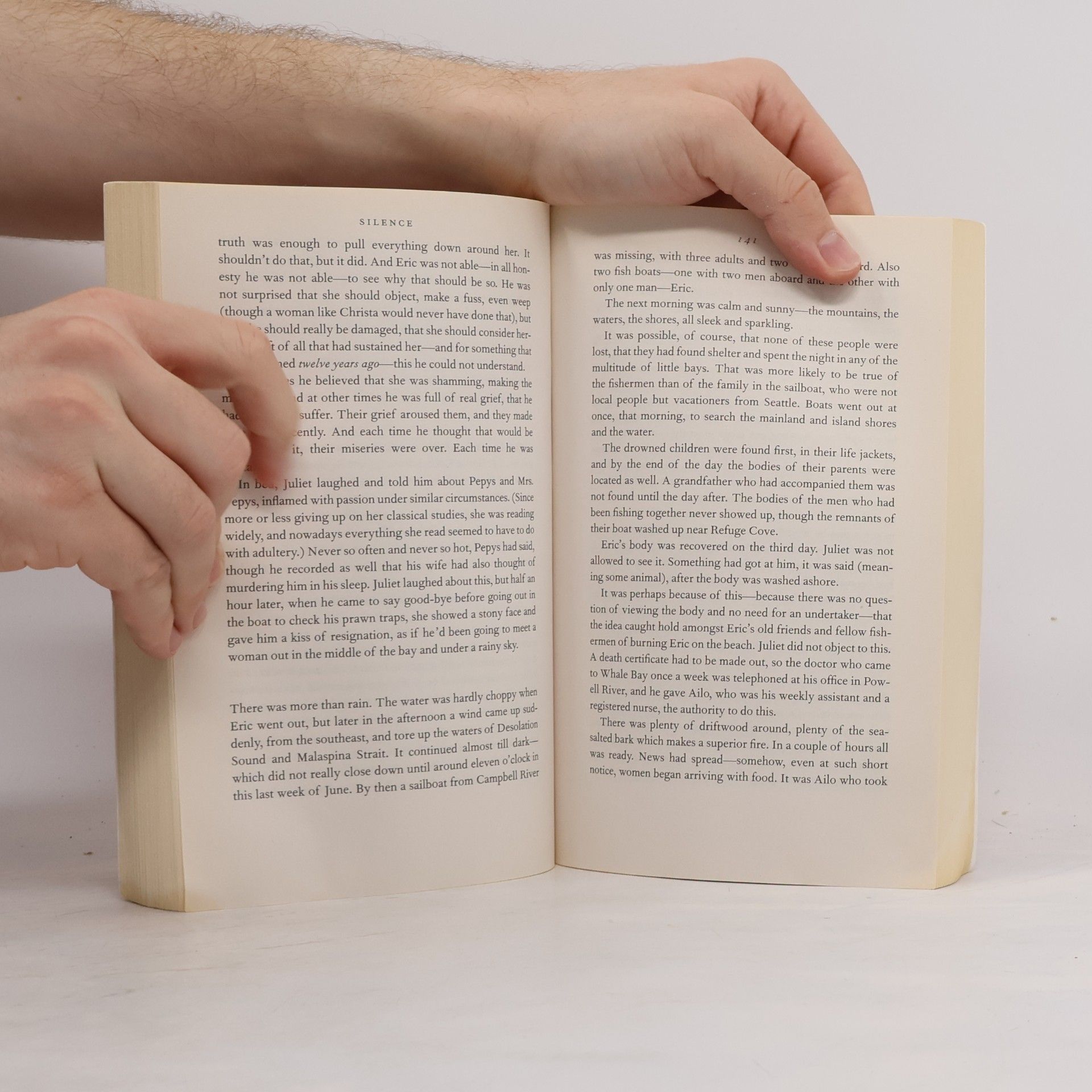 Alice Munro Runaway