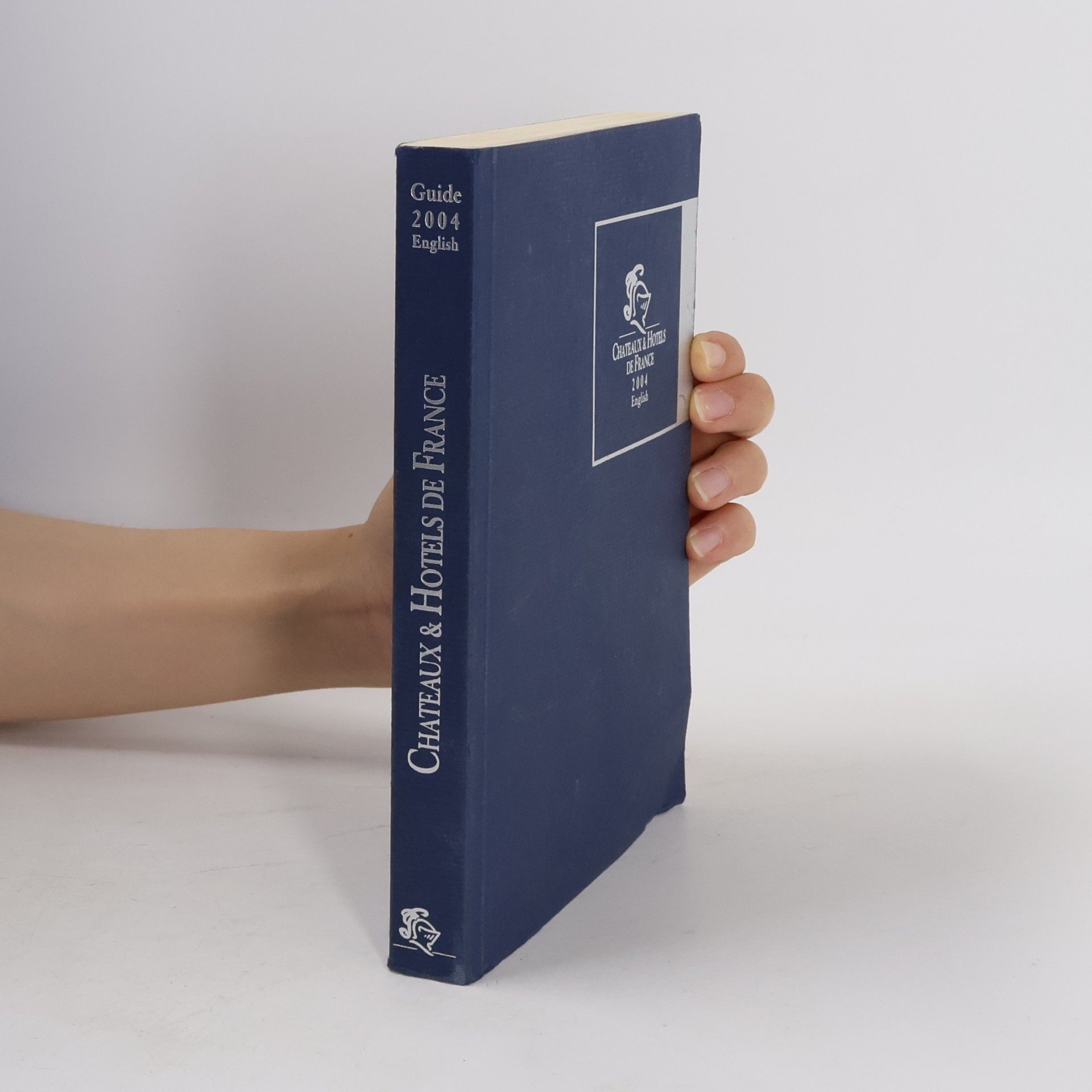 Various authors Chateaux & Hotels de France