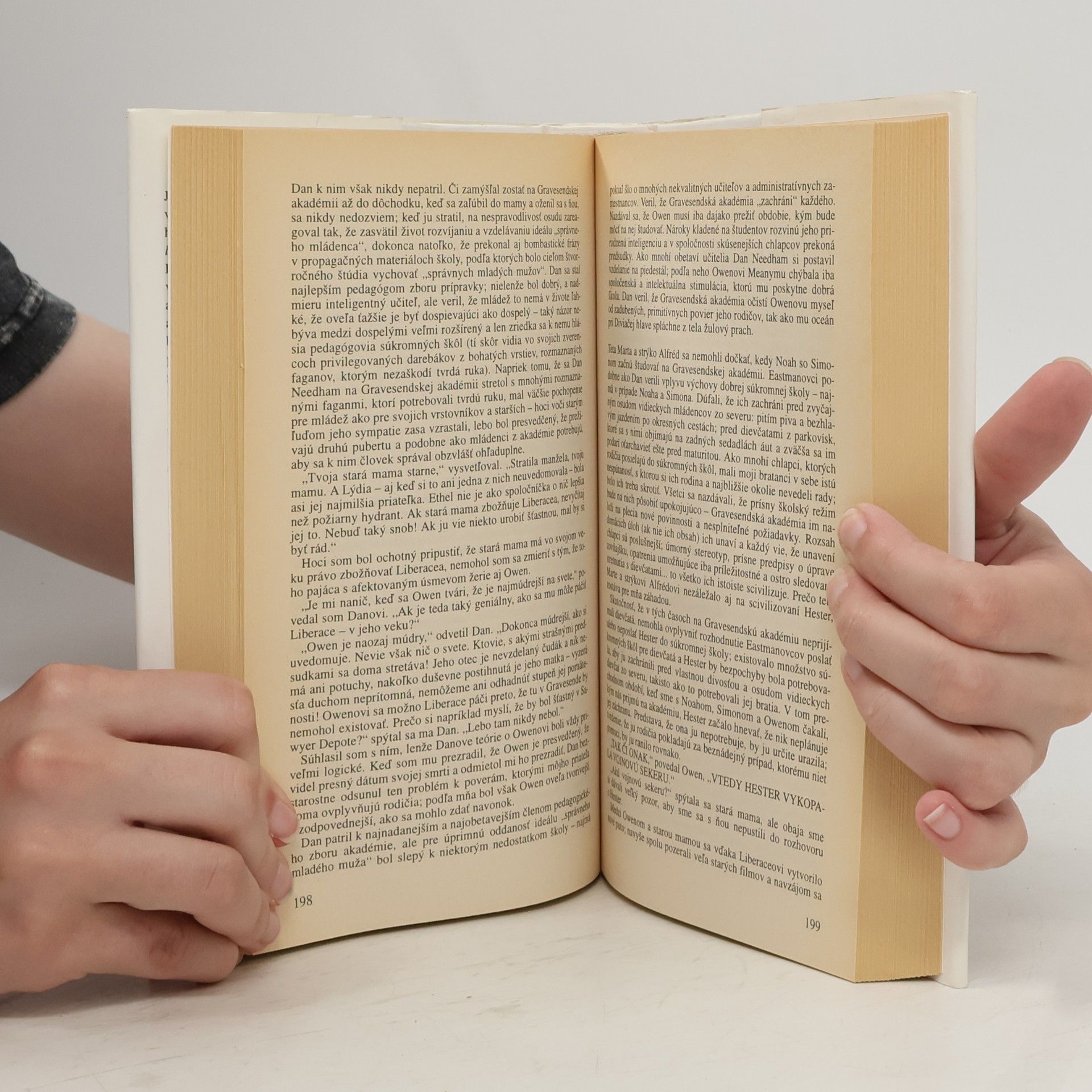 John Irving Modlitba za Owena Meanyho